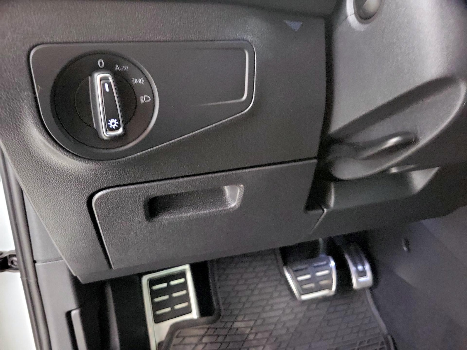 2022 Volkswagen Tiguan SE R-LINE BLACK - Photo 14