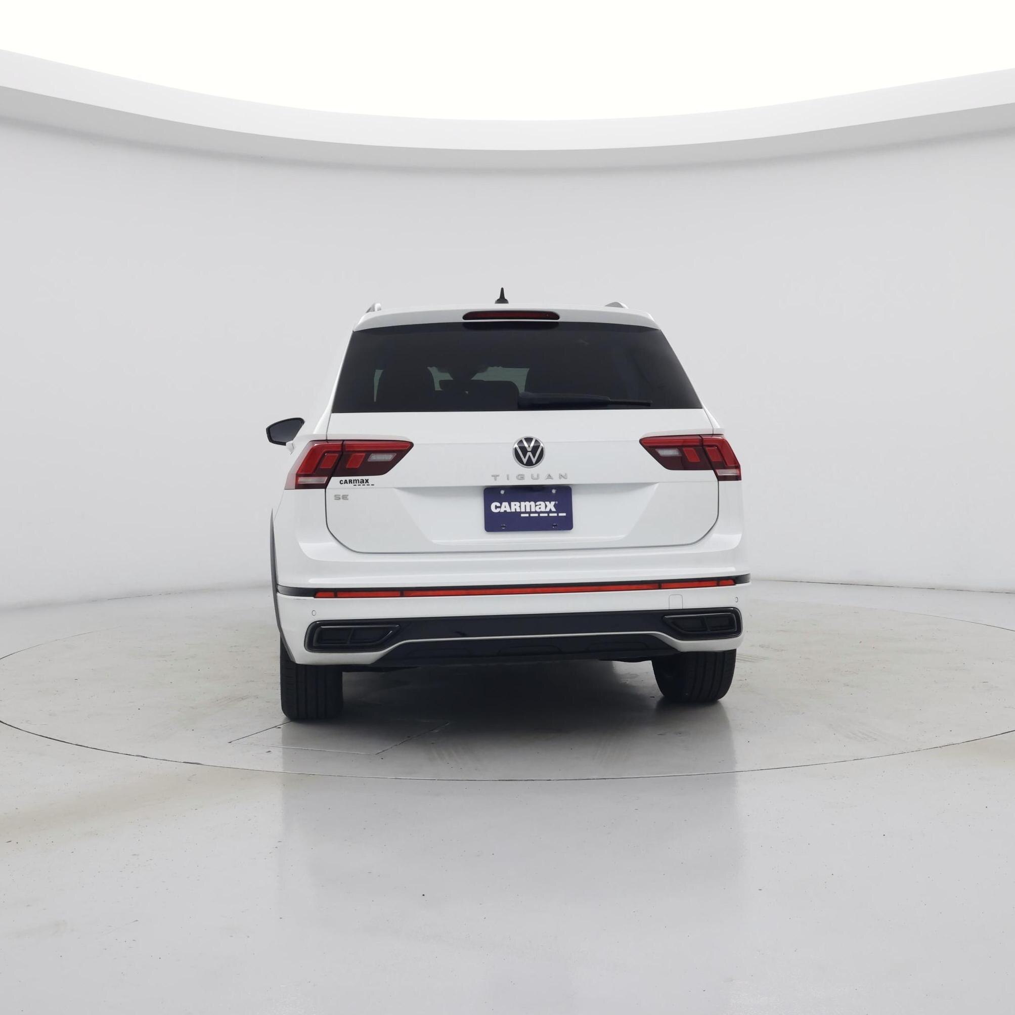 Thumbnail: 2022 Volkswagen Tiguan - 6