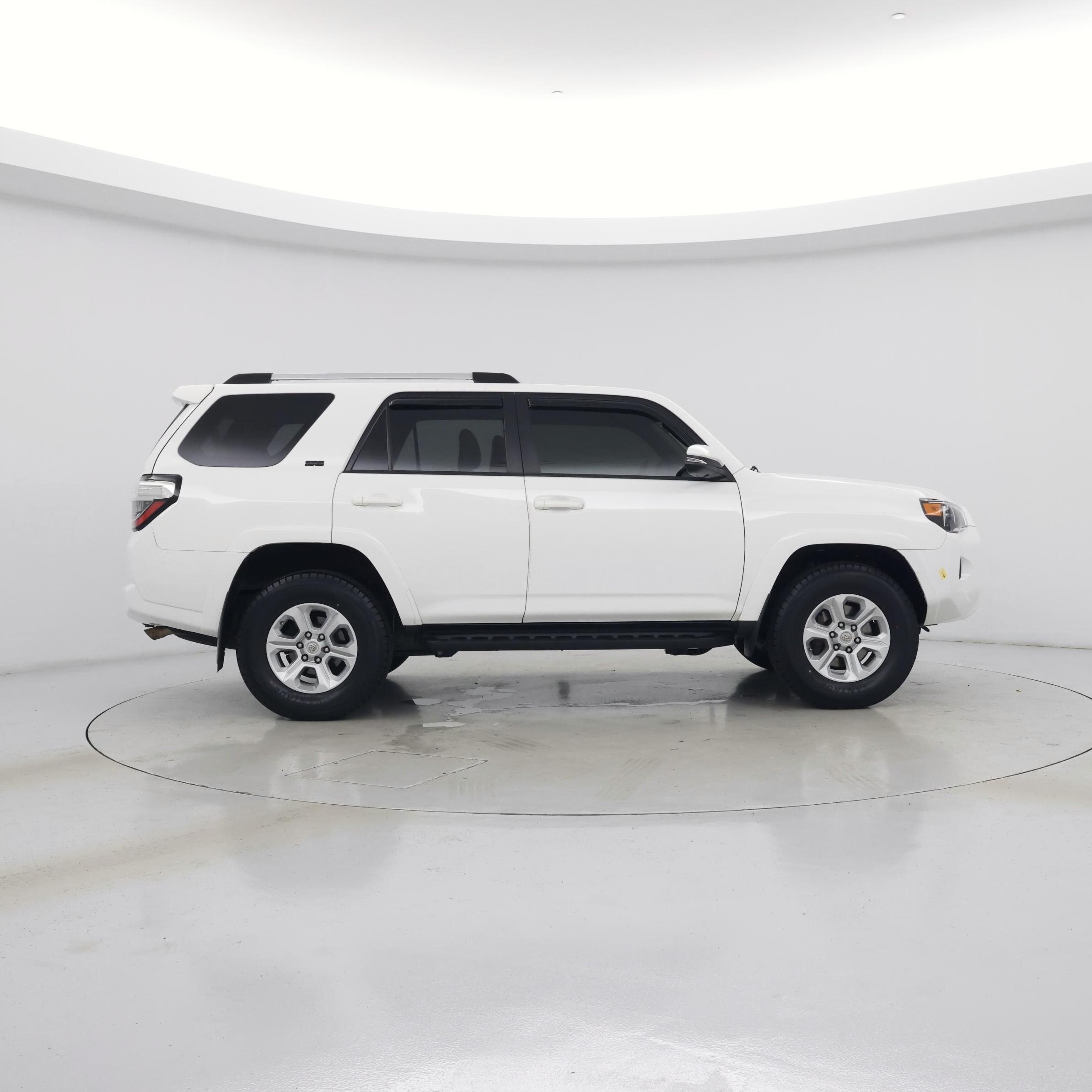 Thumbnail: 2020 Toyota 4Runner - 7