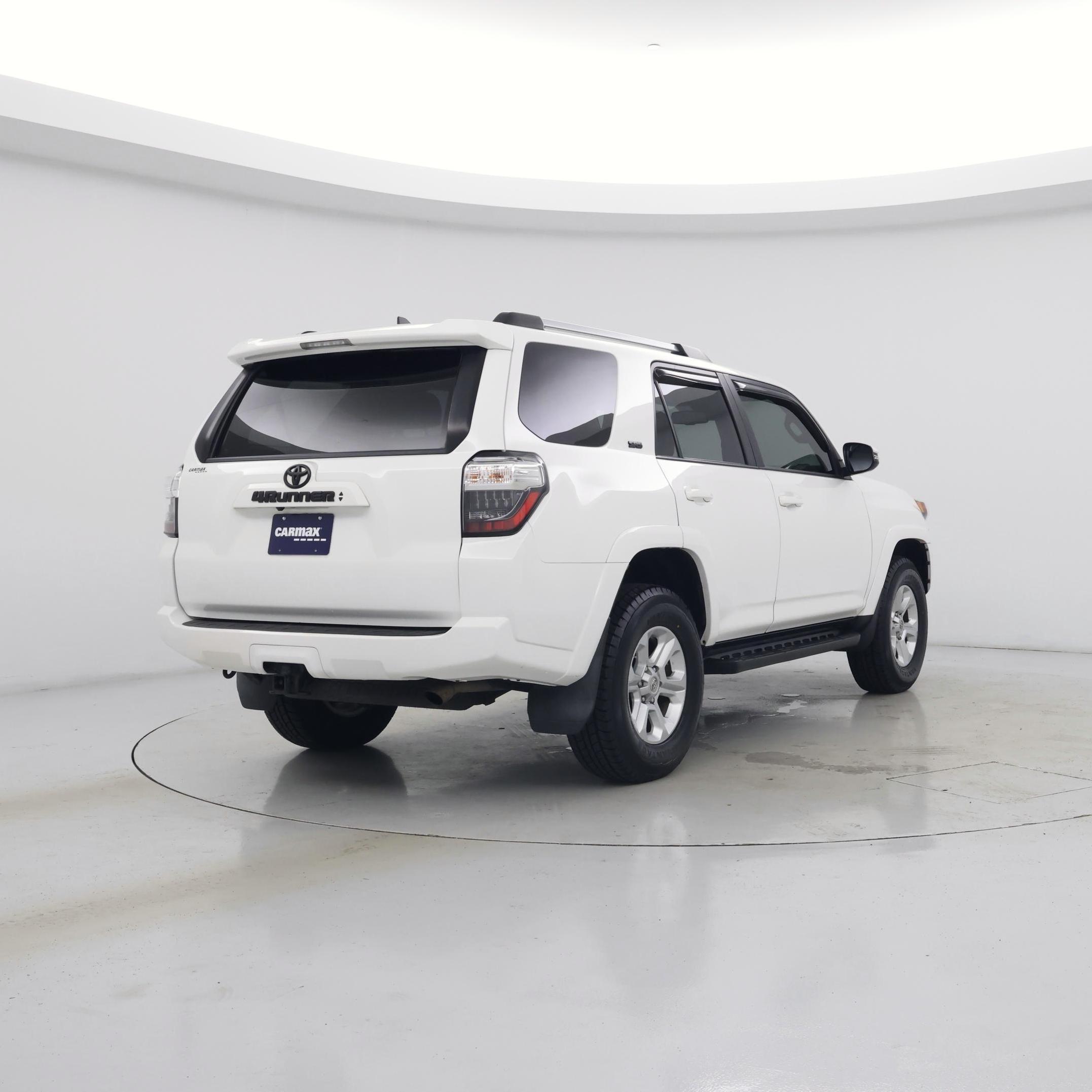Thumbnail: 2020 Toyota 4Runner - 8