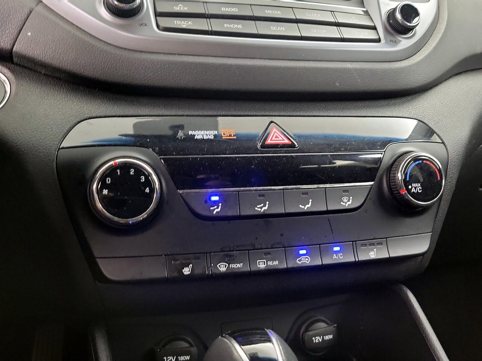 2016 Hyundai Tucson Sport - Photo 17