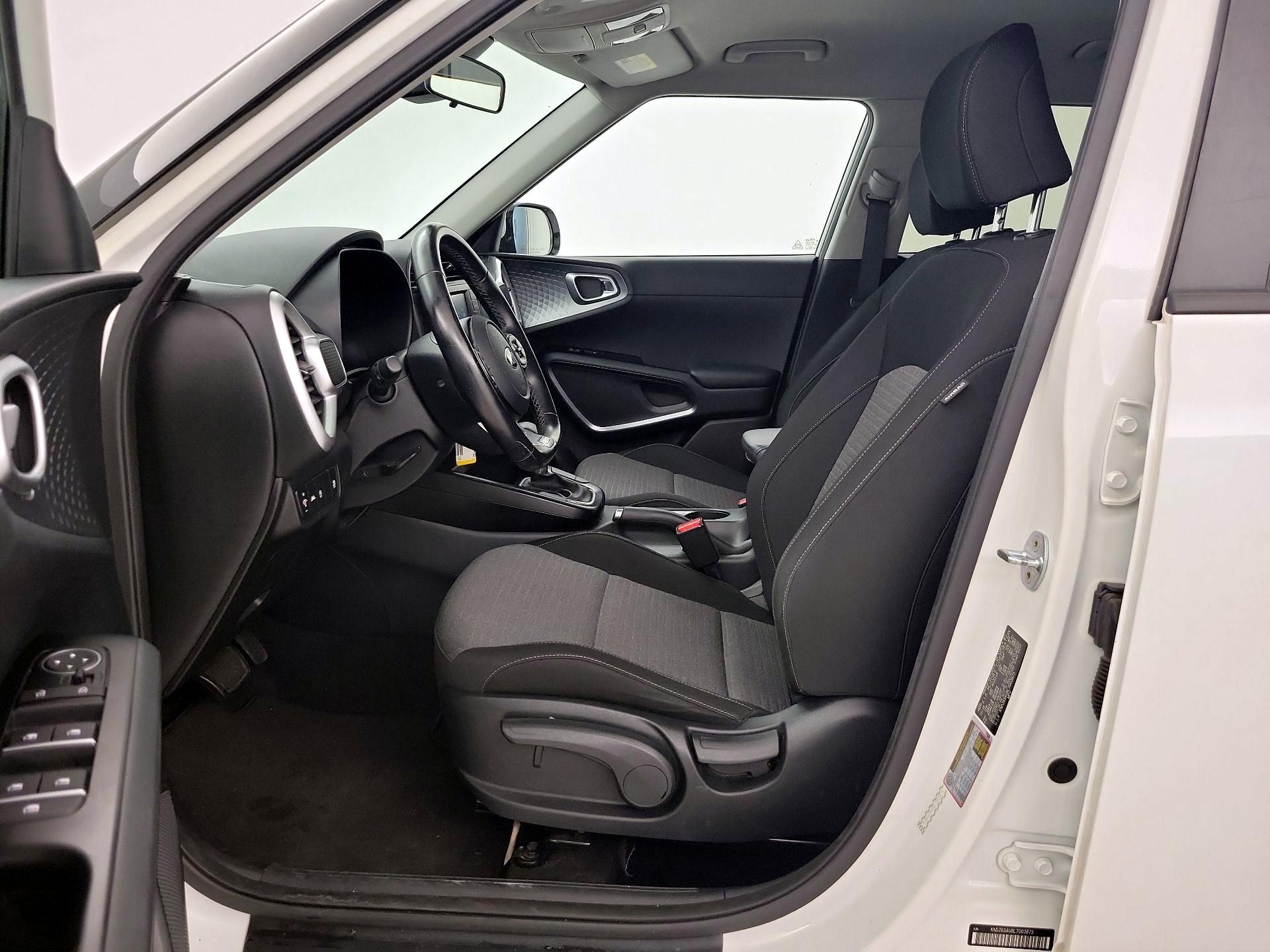 Thumbnail: 2020 Kia Soul - 11