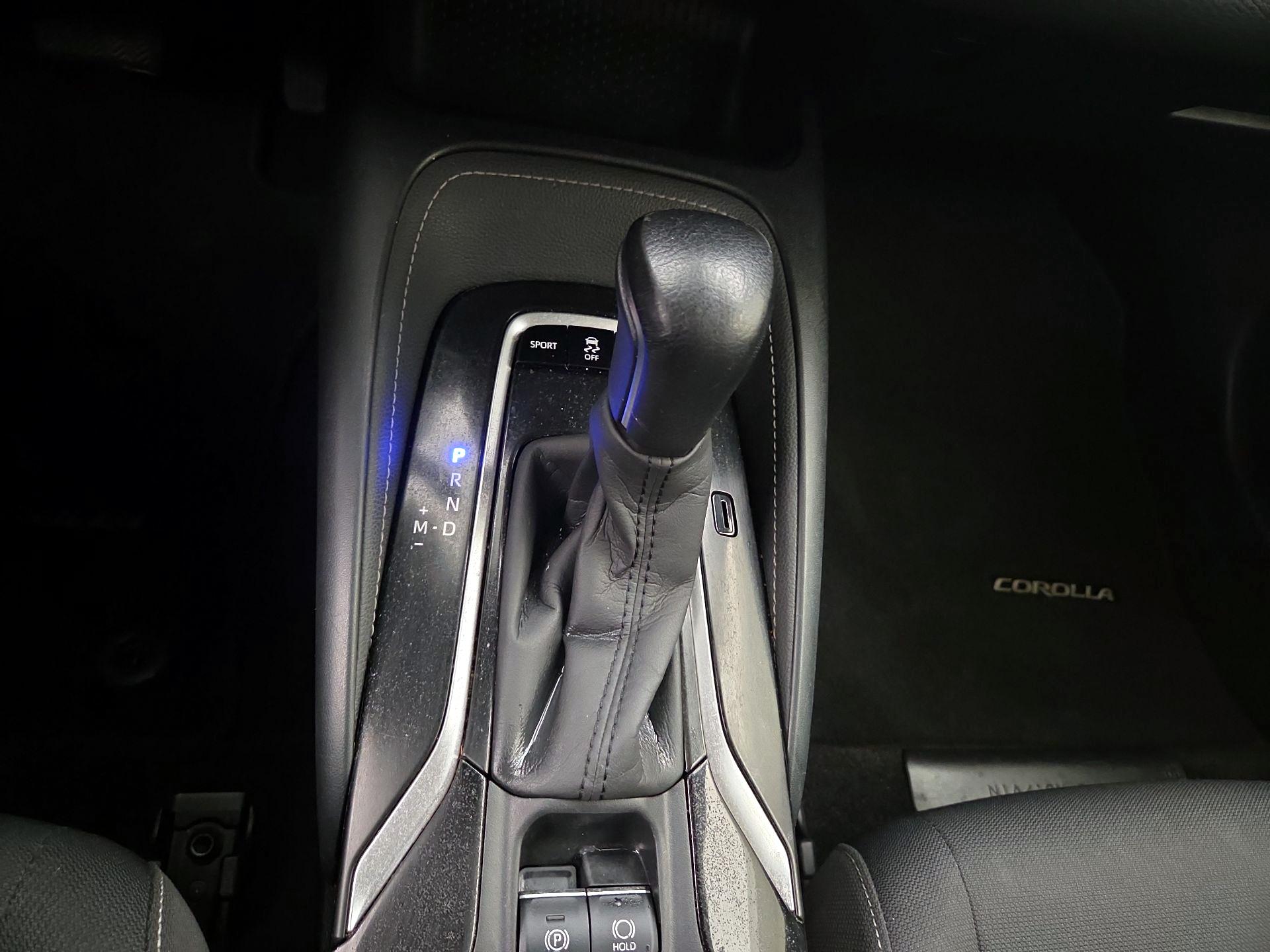 Thumbnail: 2021 Toyota Corolla - 17