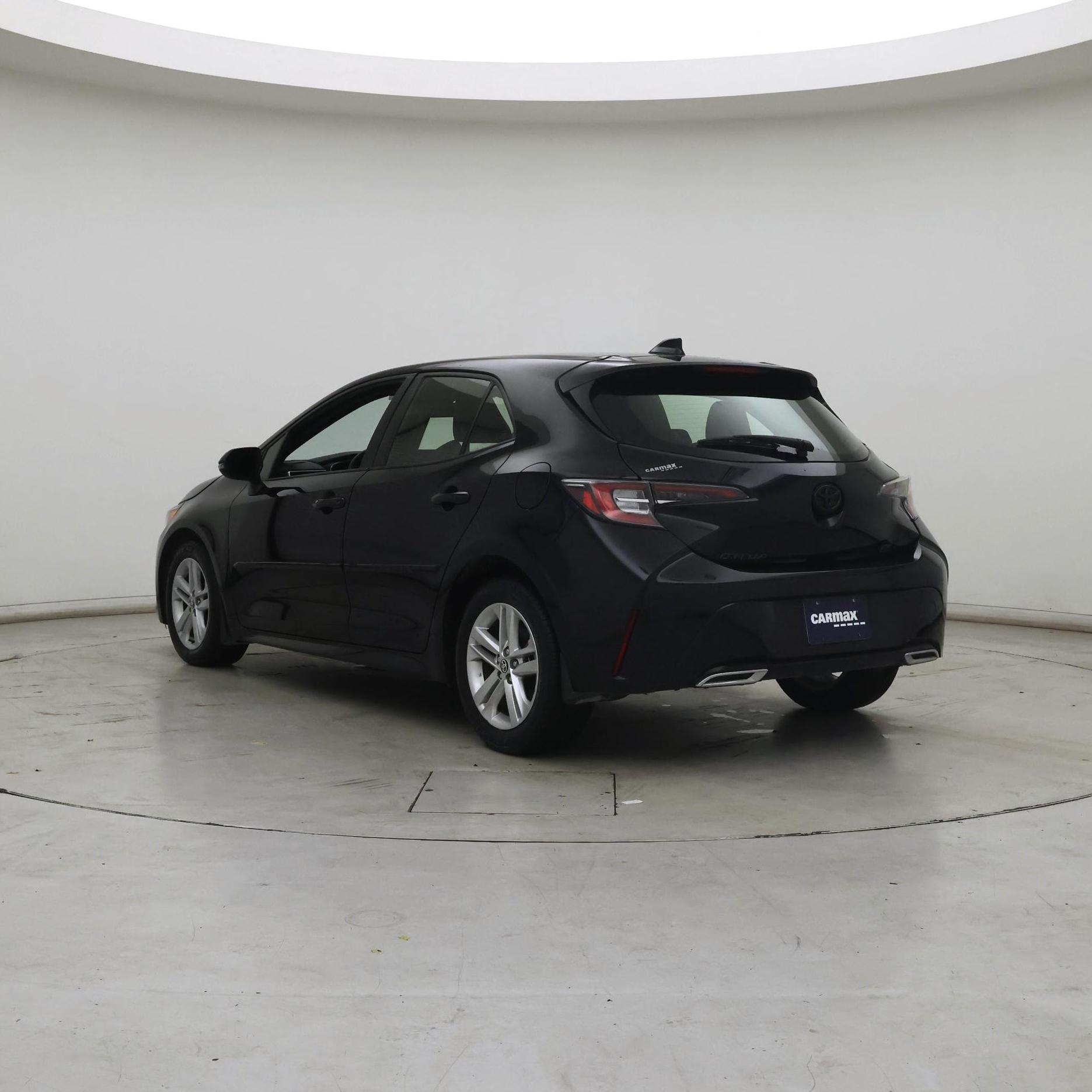Thumbnail: 2021 Toyota Corolla - 2