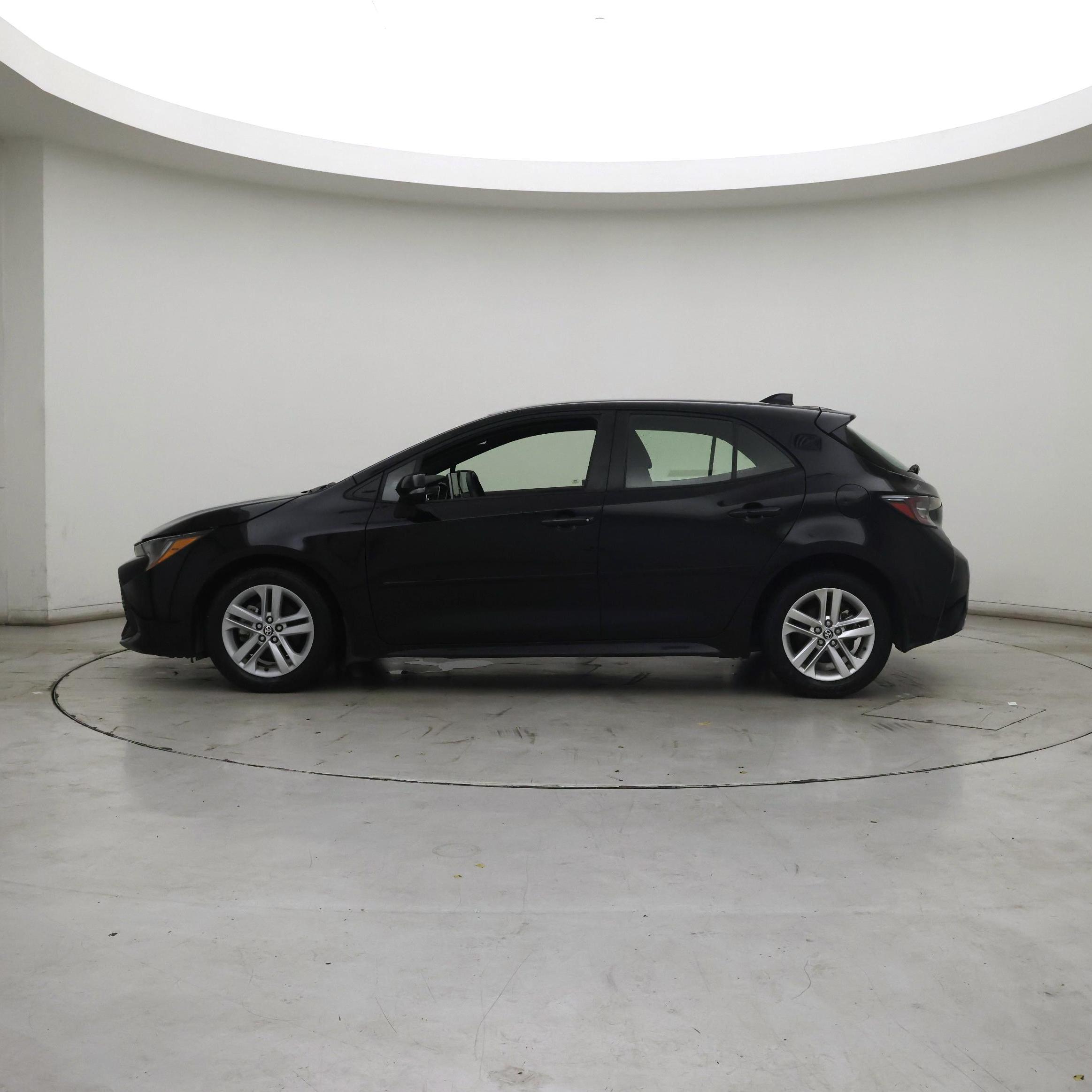 Thumbnail: 2021 Toyota Corolla - 3