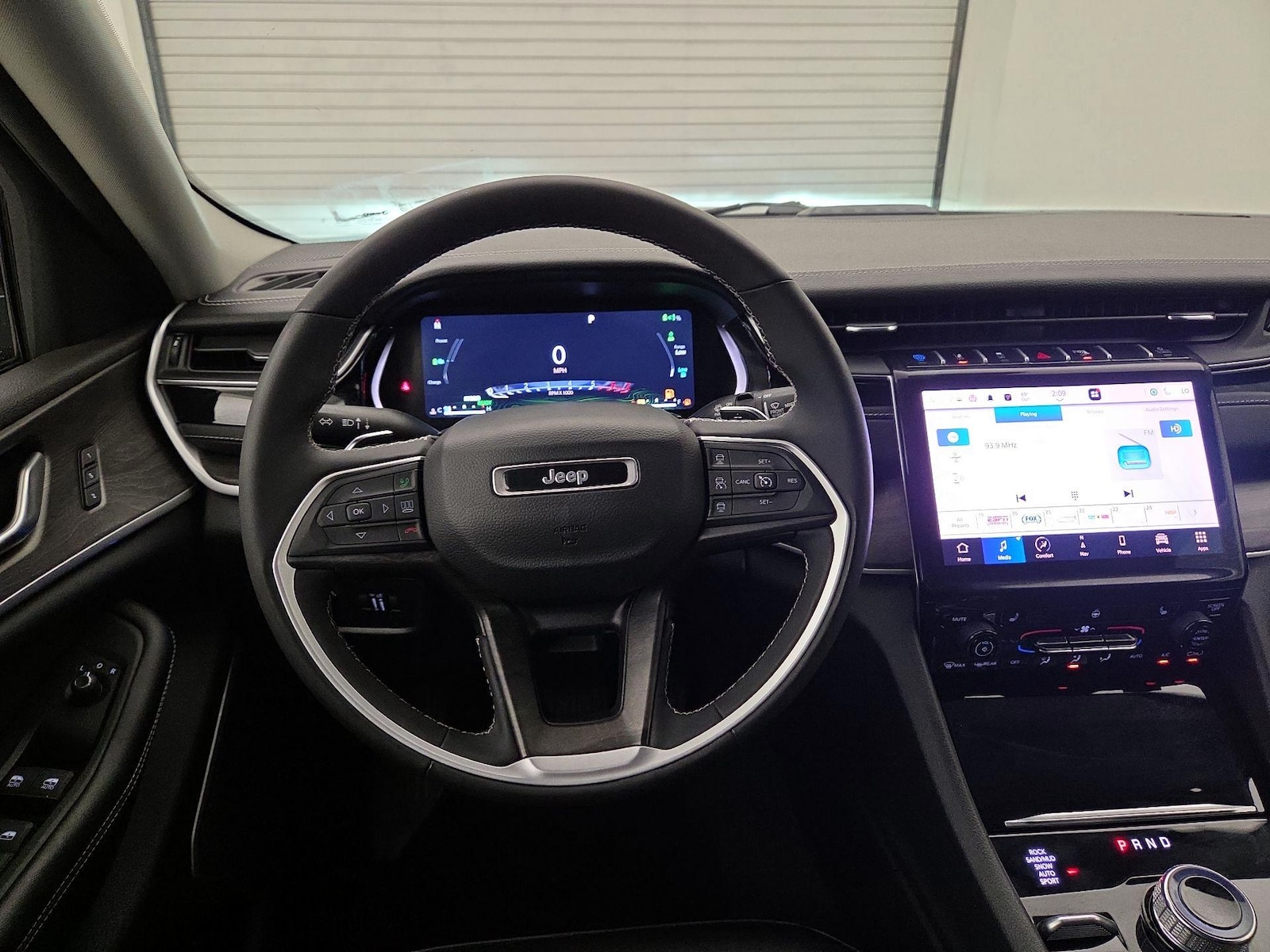 2024 Jeep Grand Cherokee 4xe - Photo 11