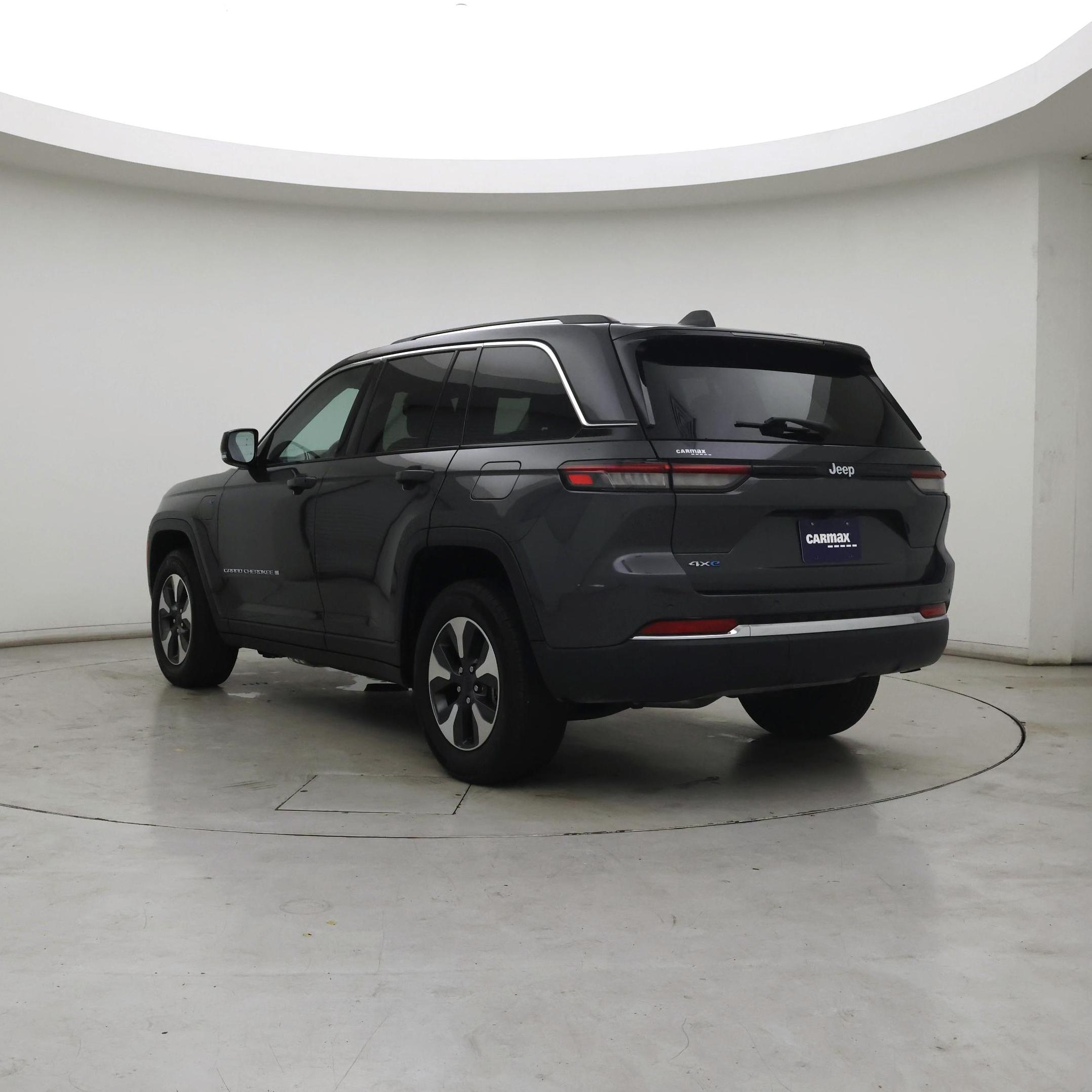 Thumbnail: 2024 Jeep Grand Cherokee - 2