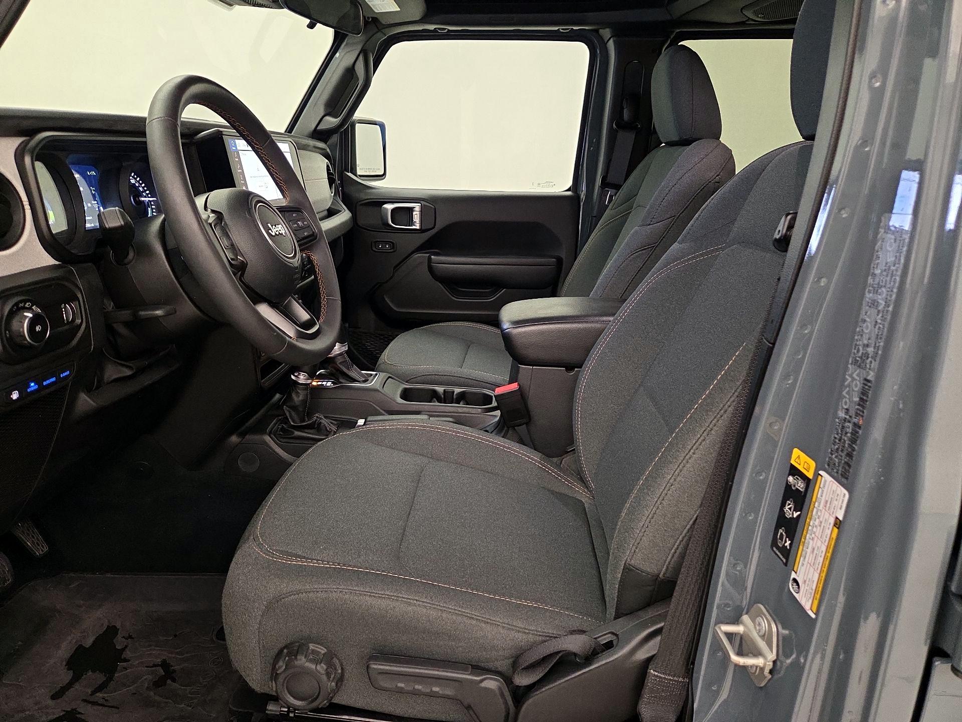 Thumbnail: 2024 Jeep Wrangler - 11