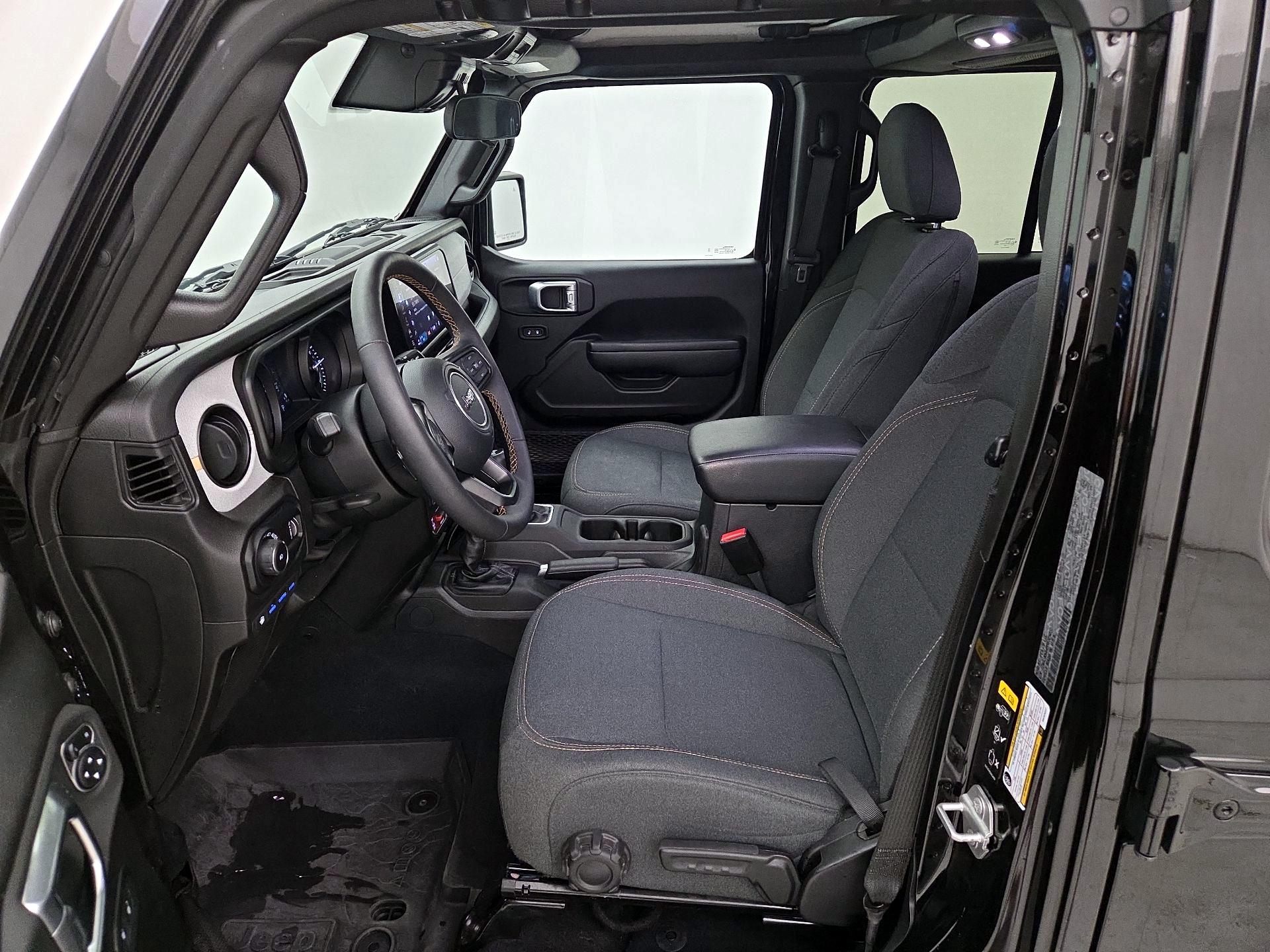 Thumbnail: 2024 Jeep Wrangler - 11