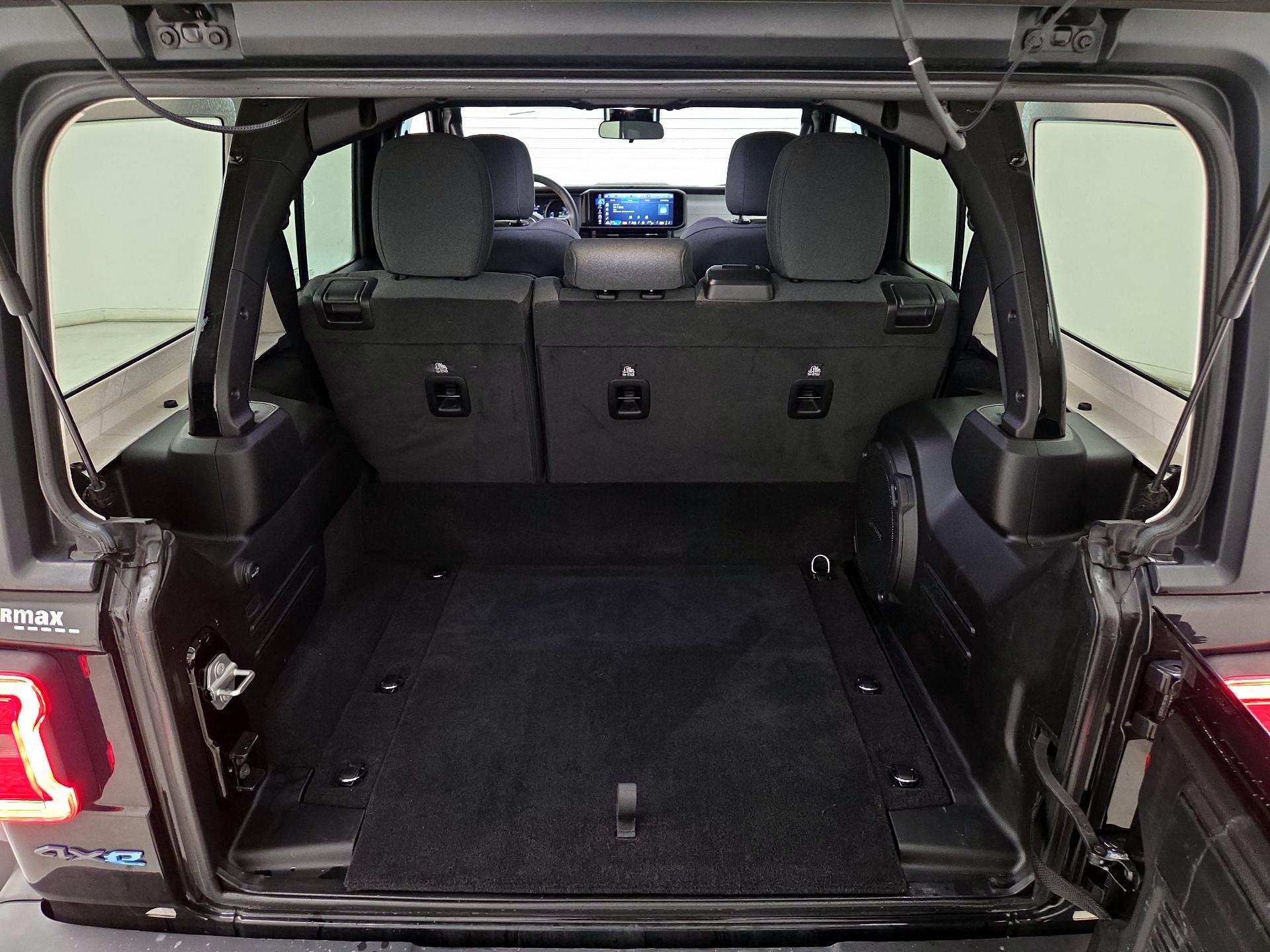 Thumbnail: 2024 Jeep Wrangler - 20