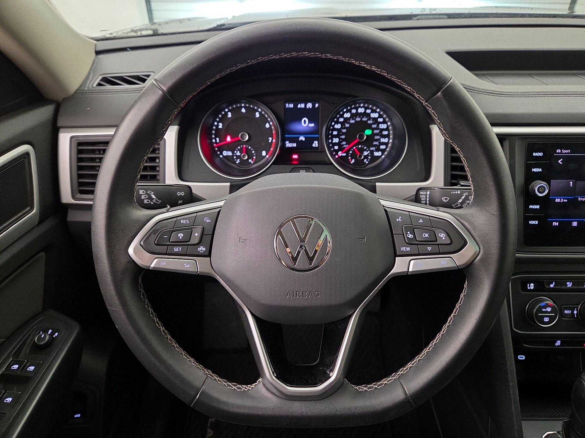 Thumbnail: 2021 Volkswagen Atlas - 10
