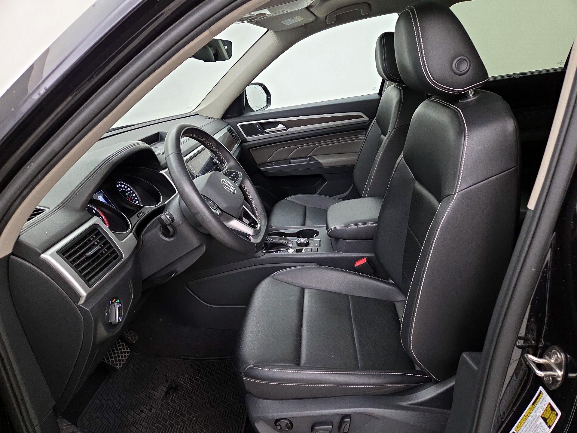 Thumbnail: 2021 Volkswagen Atlas - 11