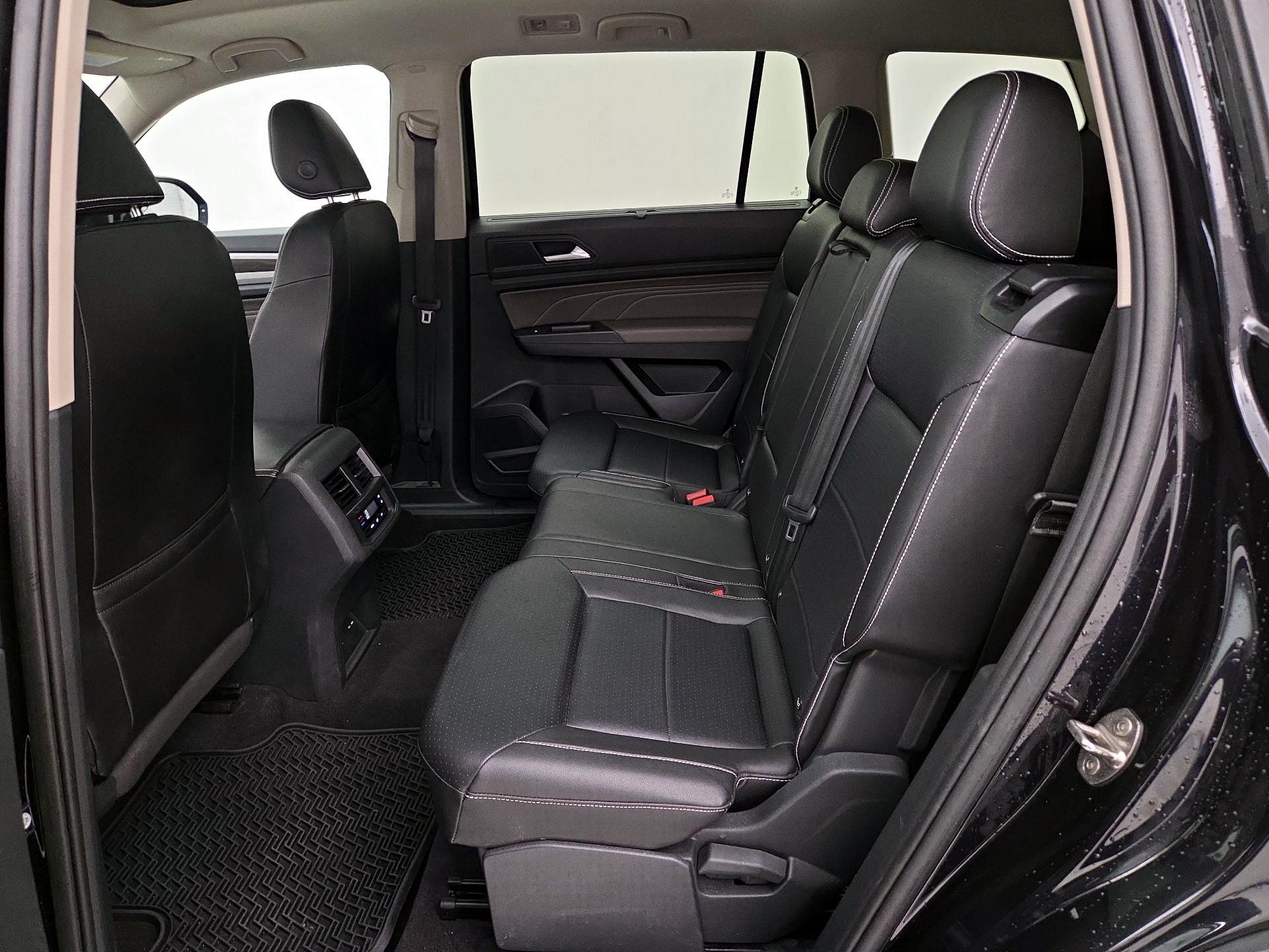 Thumbnail: 2021 Volkswagen Atlas - 20