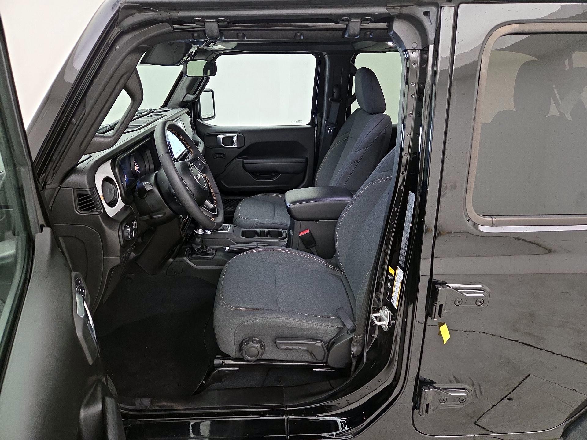 Thumbnail: 2024 Jeep Wrangler - 11