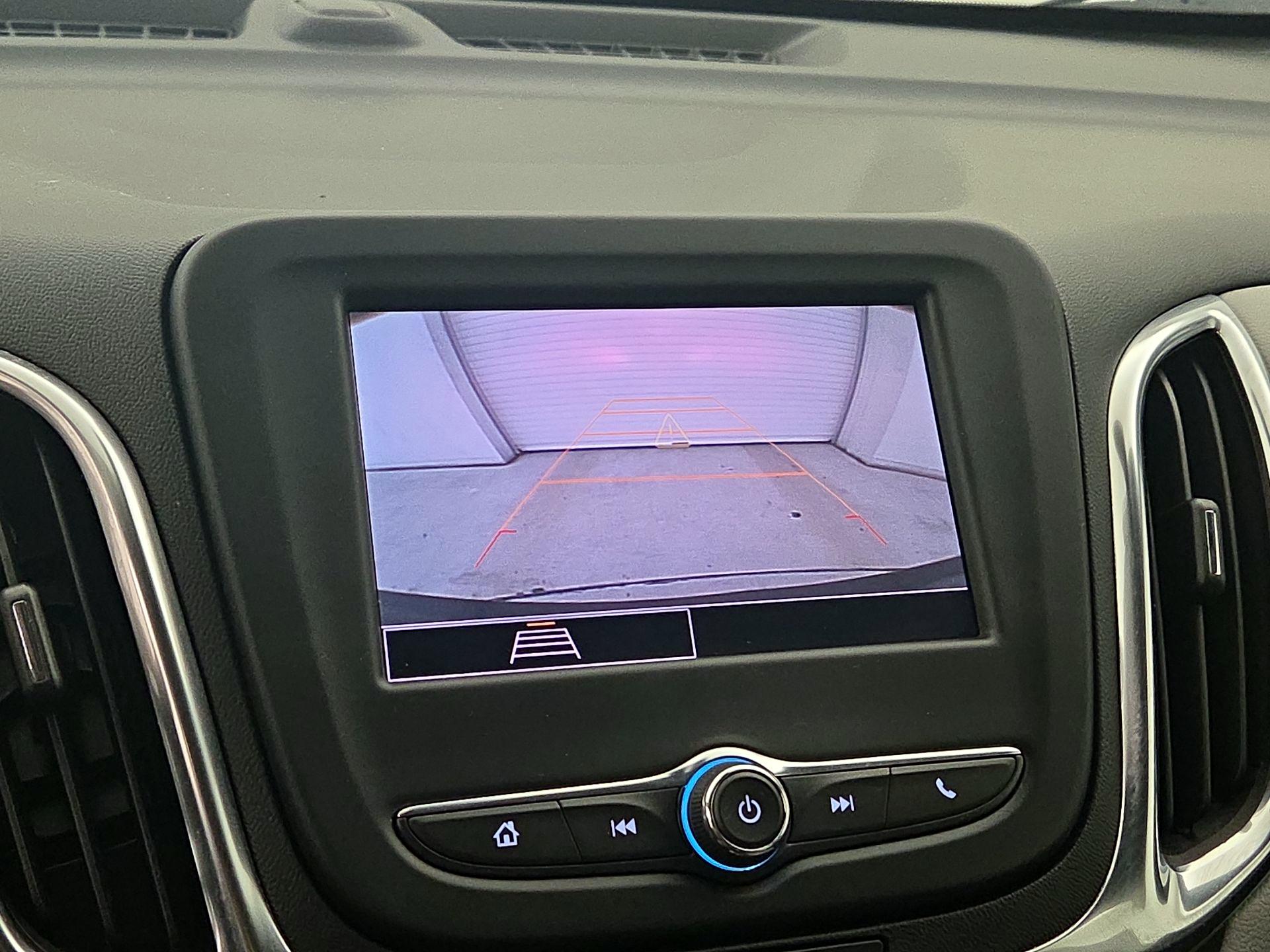 Thumbnail: 2022 Chevrolet Equinox - 14