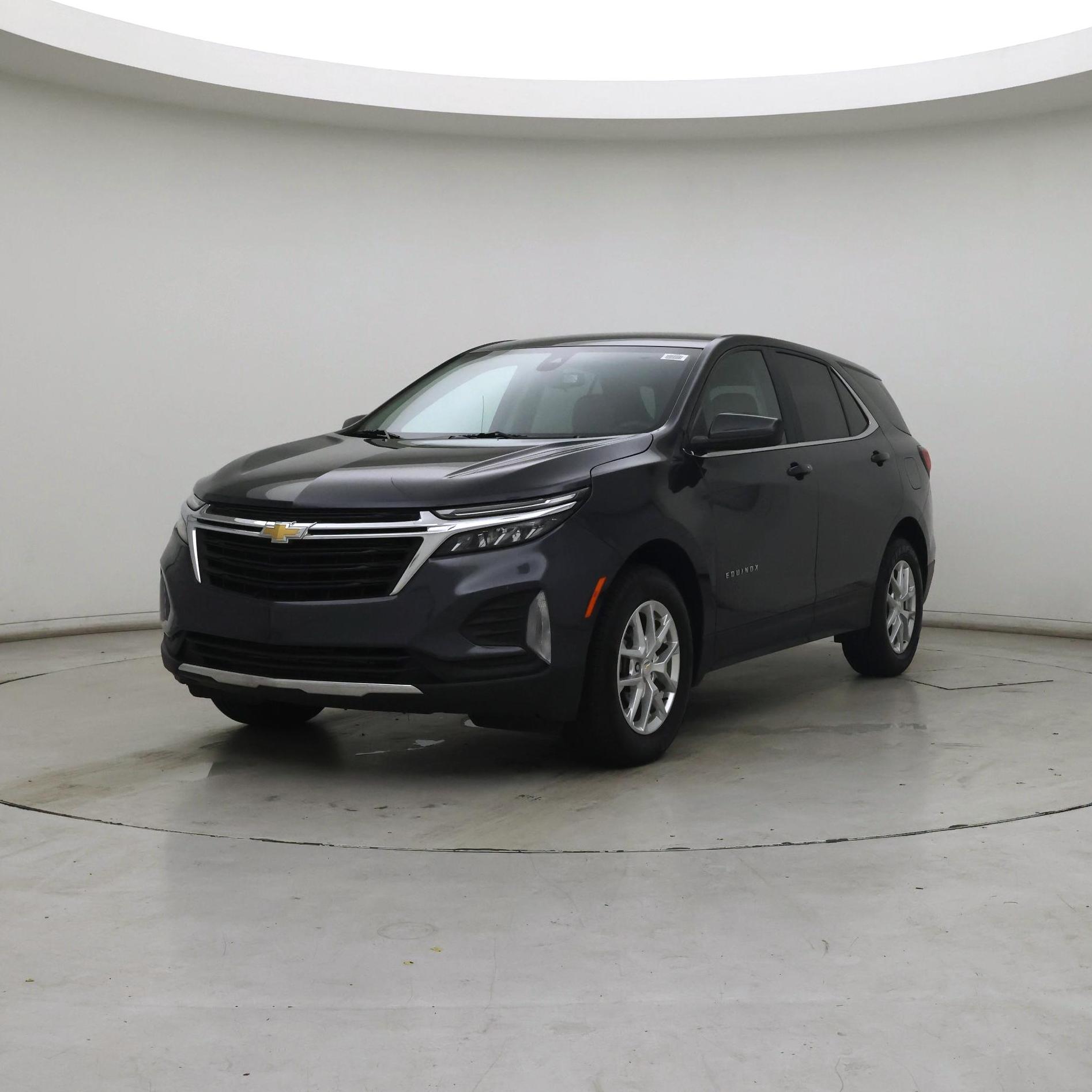 Thumbnail: 2022 Chevrolet Equinox - 4