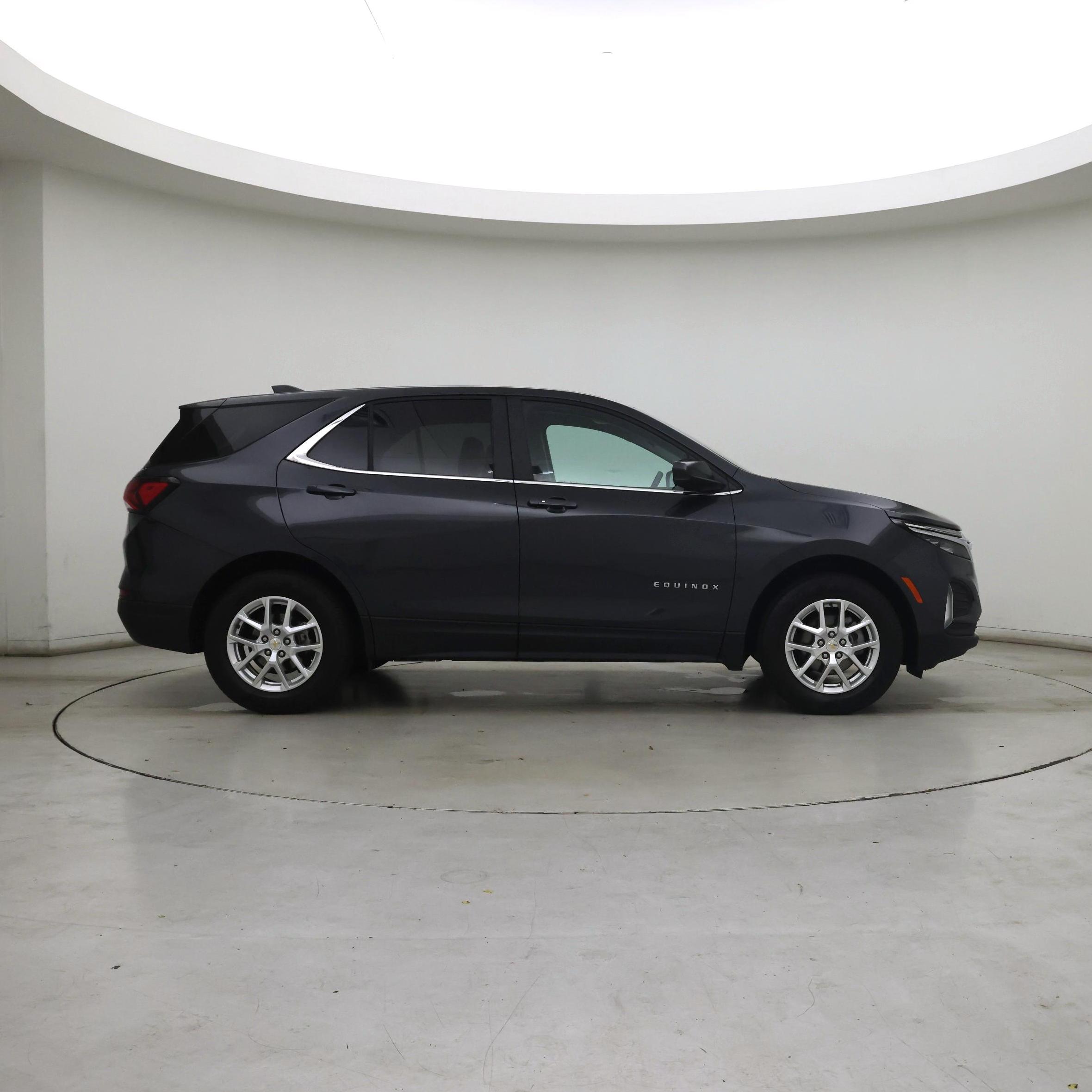 Thumbnail: 2022 Chevrolet Equinox - 7