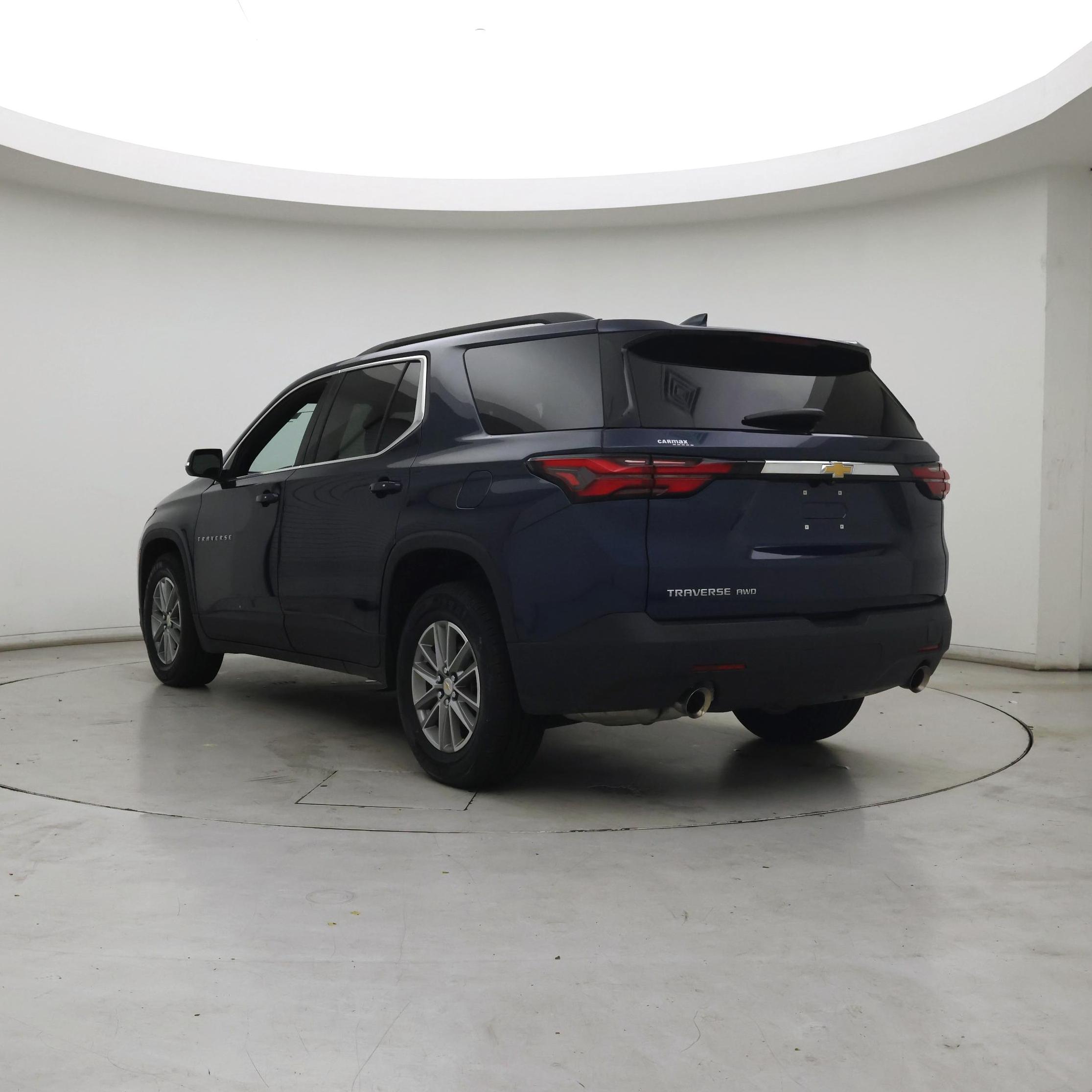 Thumbnail: 2023 Chevrolet Traverse - 2