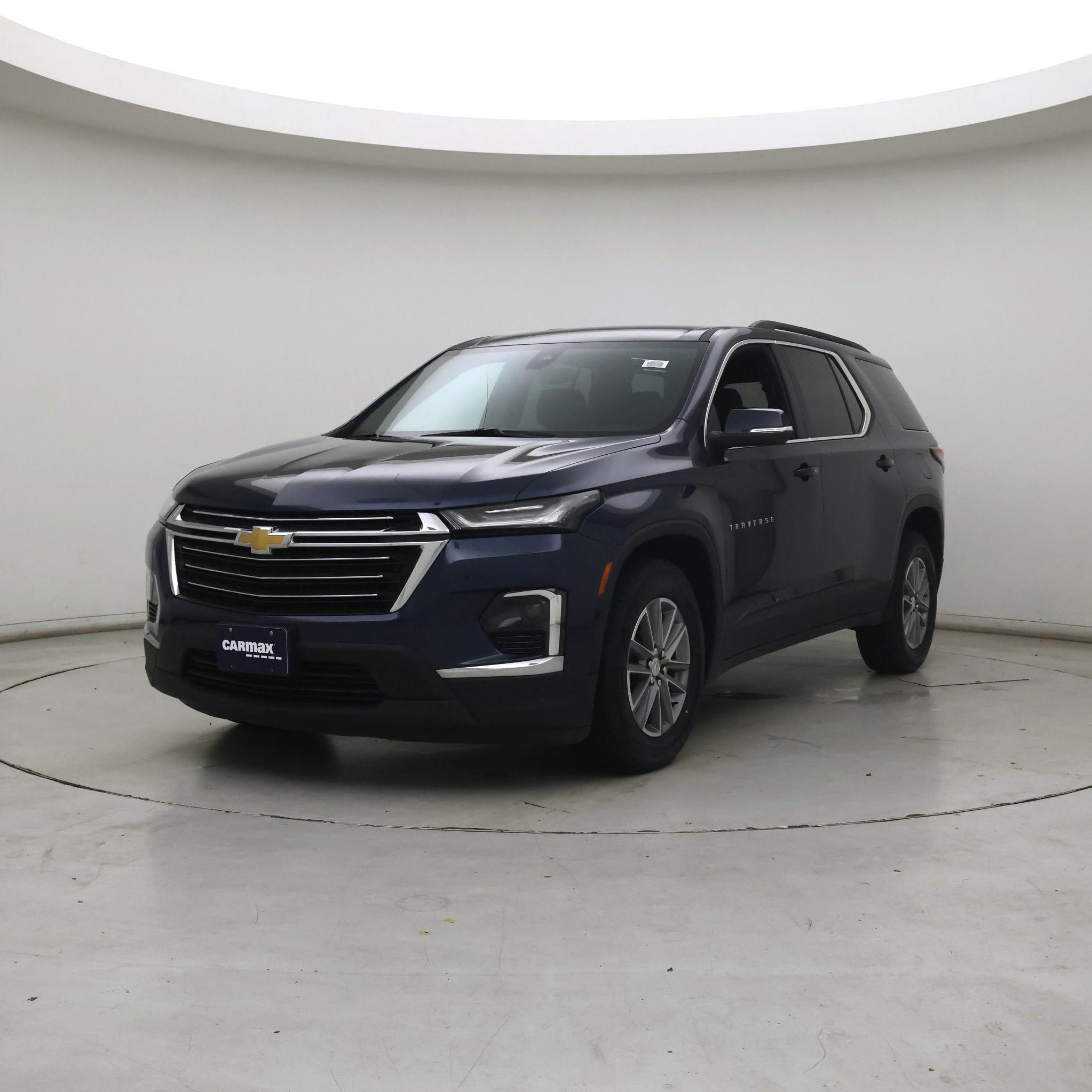 Thumbnail: 2023 Chevrolet Traverse - 4