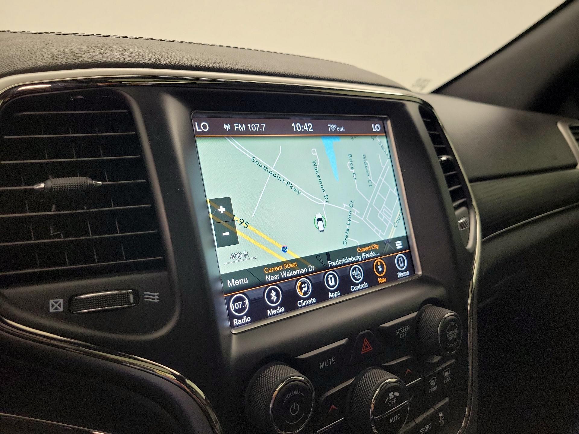 Thumbnail: 2018 Jeep Grand Cherokee - 14