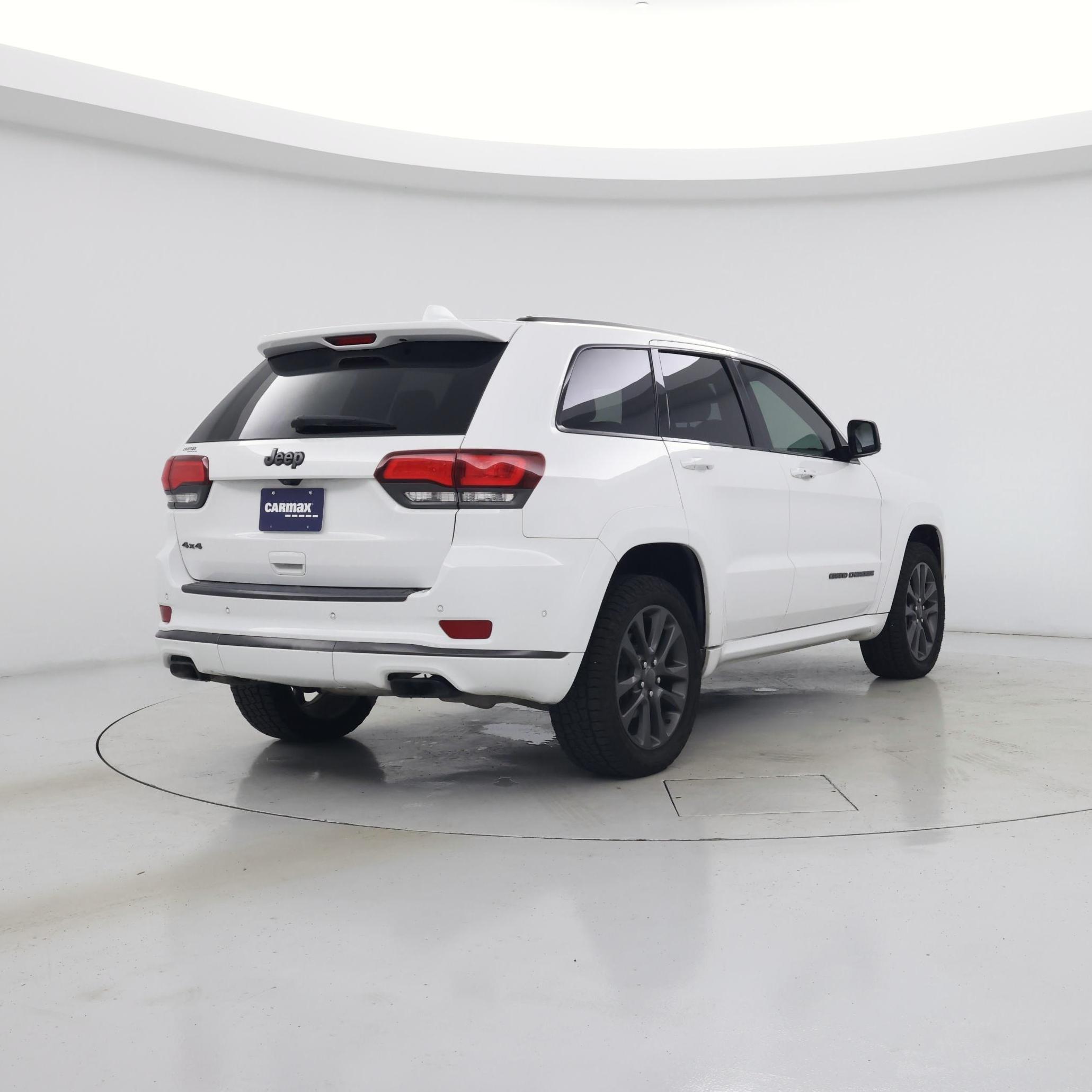Thumbnail: 2018 Jeep Grand Cherokee - 8