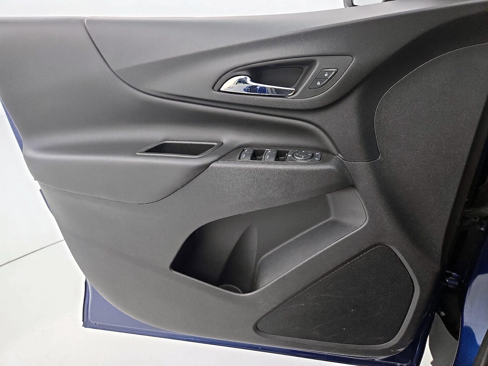 2022 Chevrolet Equinox LT - Photo 13