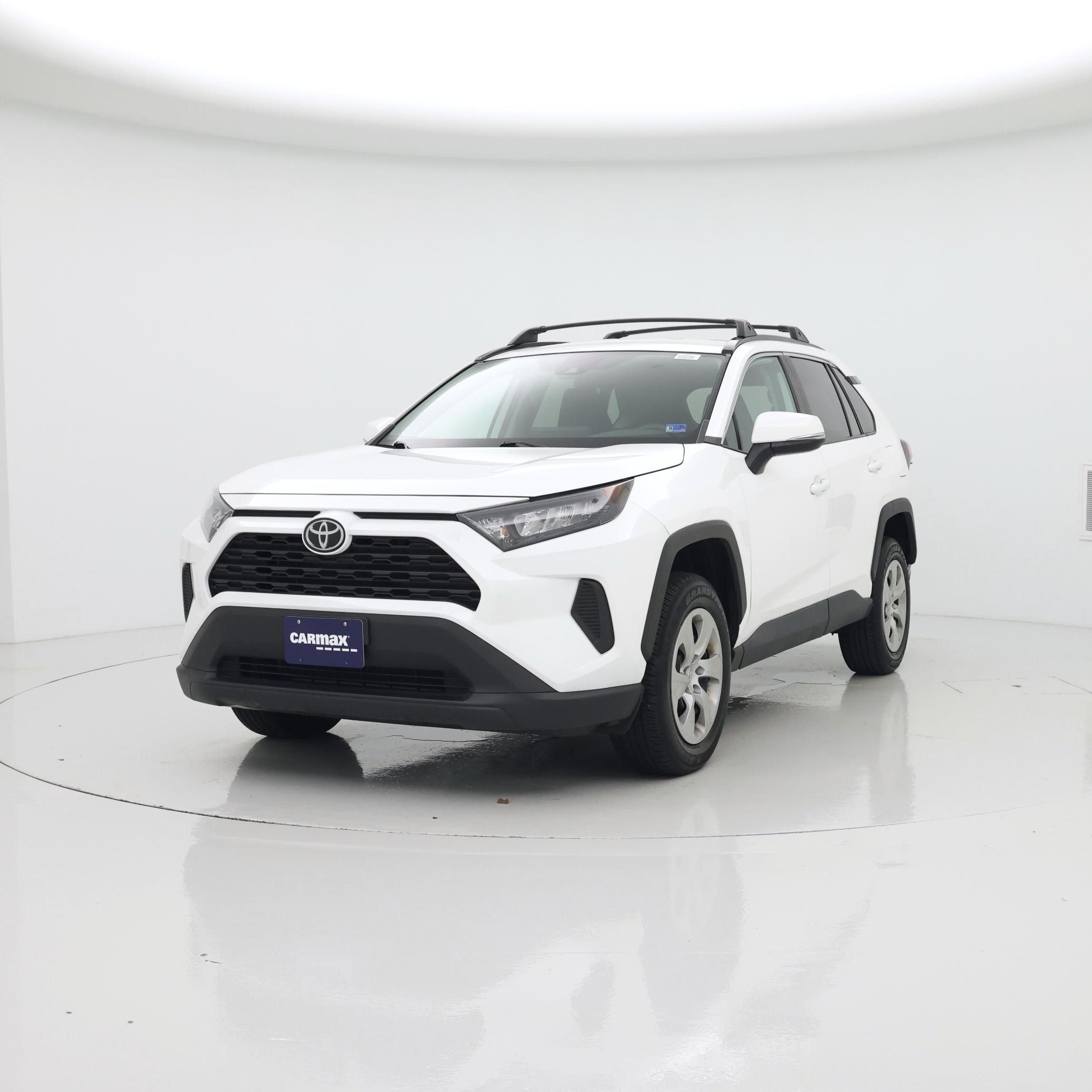 Thumbnail: 2021 Toyota RAV4 - 4