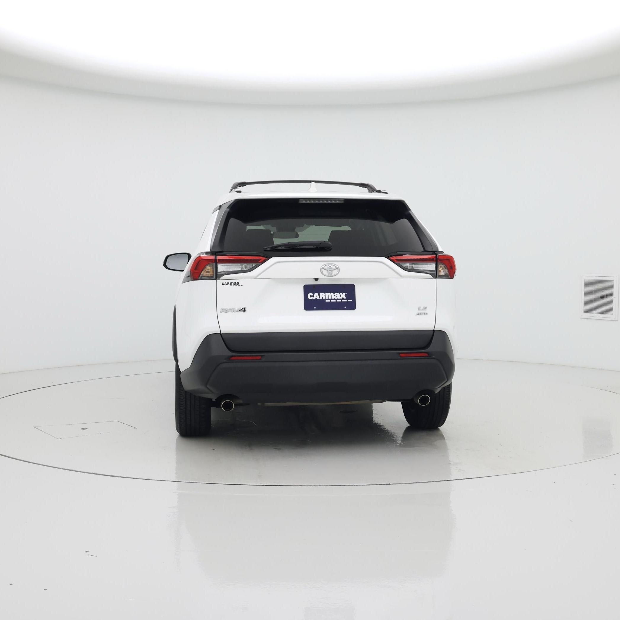 Thumbnail: 2021 Toyota RAV4 - 6