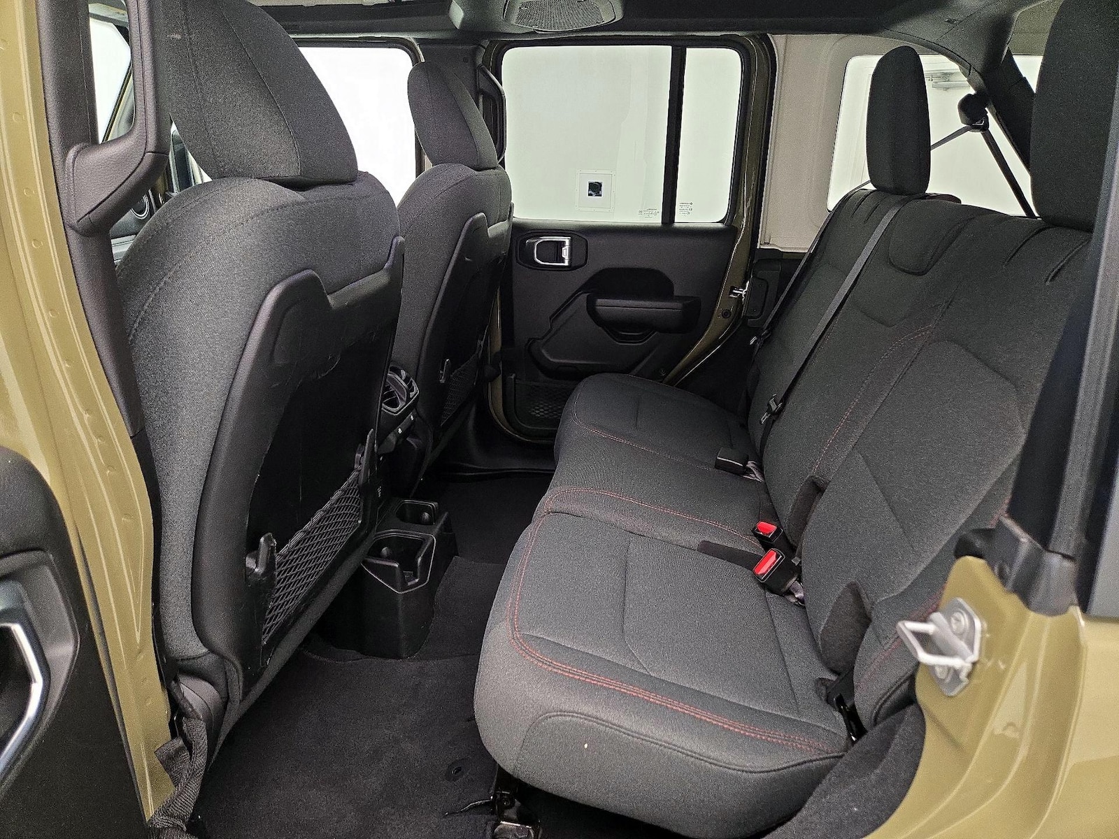 2025 Jeep Wrangler 4-Door Rubicon - Photo 20