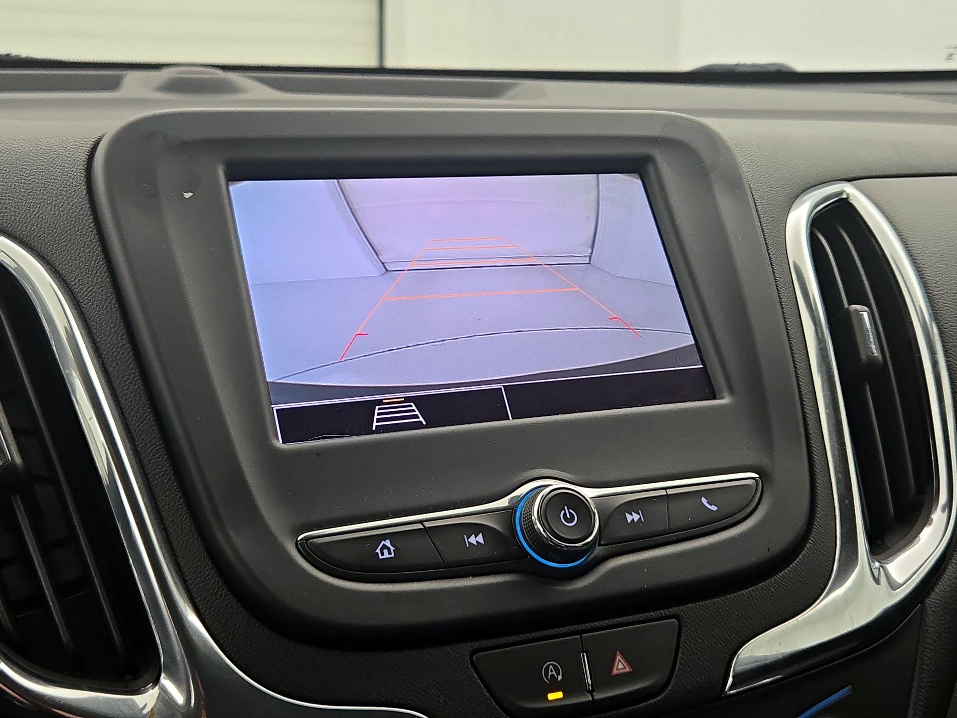 Thumbnail: 2023 Chevrolet Equinox - 15