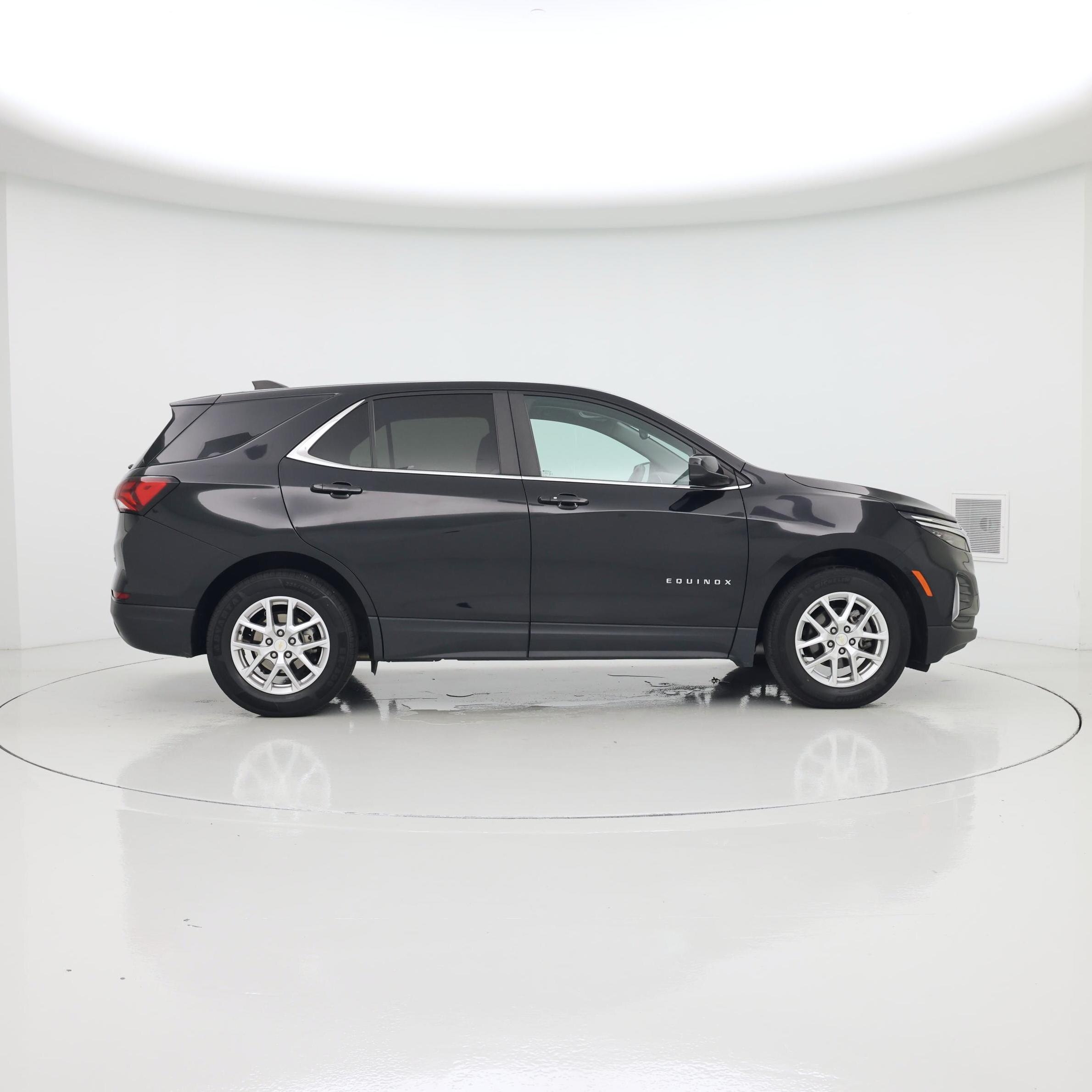 Thumbnail: 2023 Chevrolet Equinox - 7