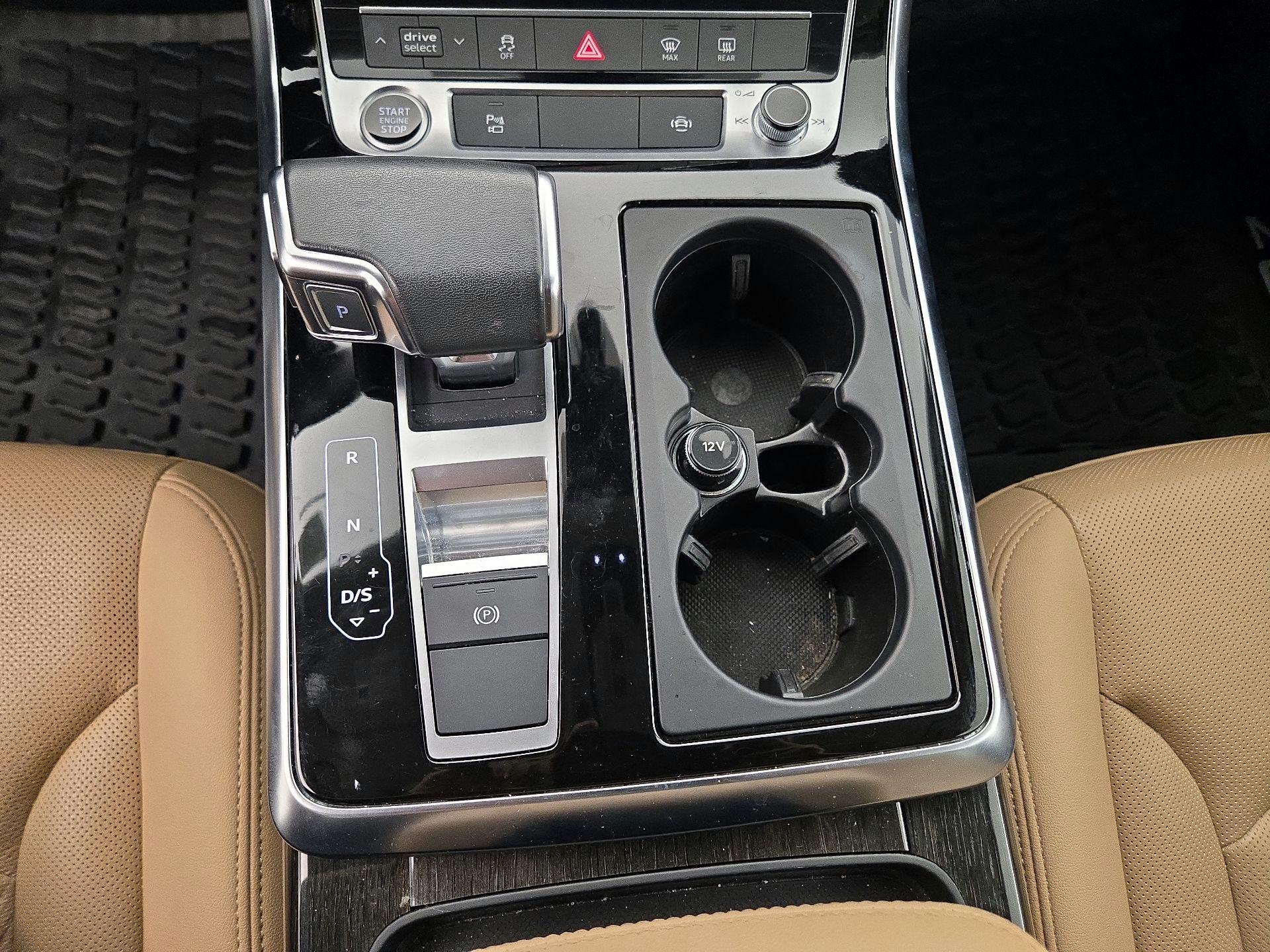 Thumbnail: 2023 Audi Q7 - 18