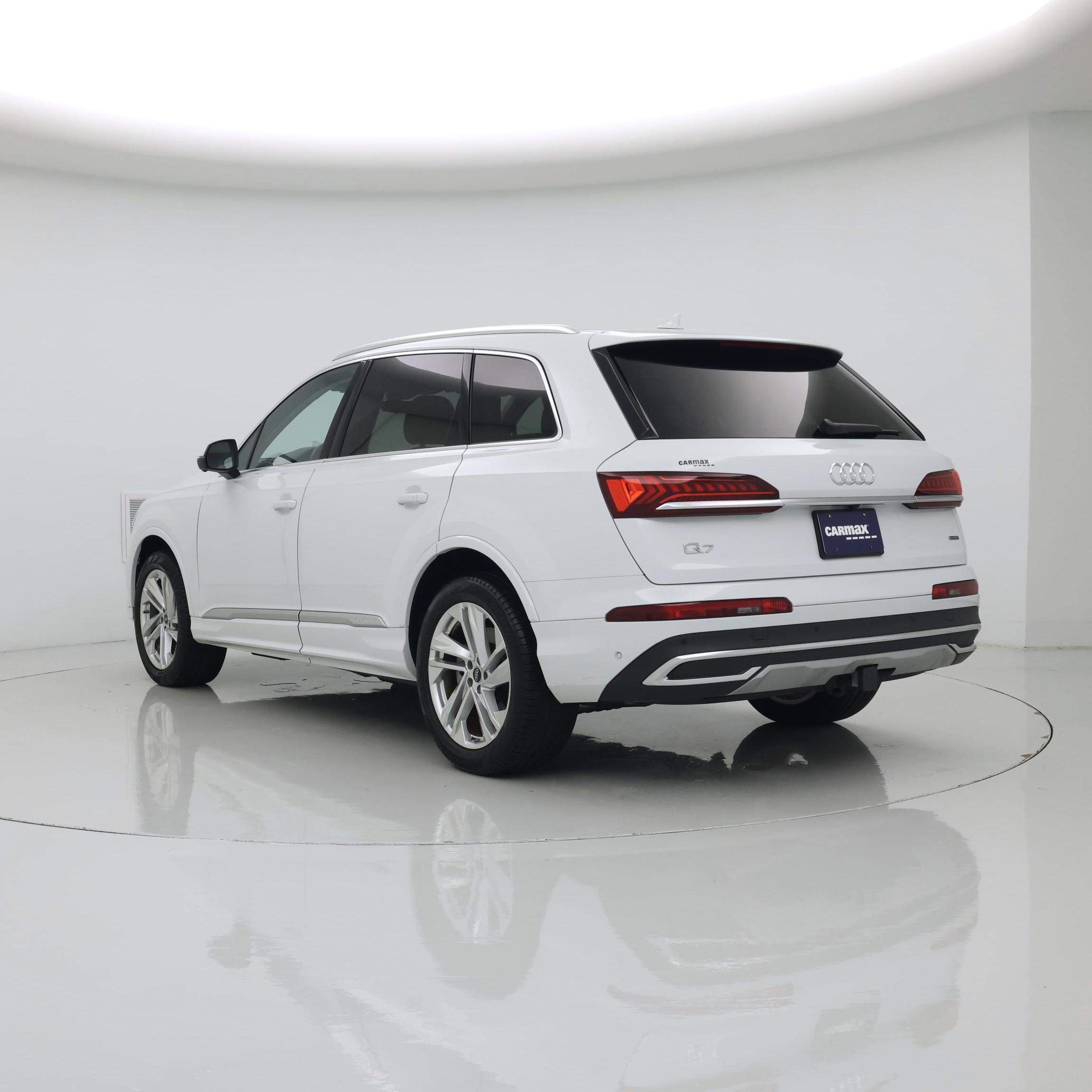 Thumbnail: 2023 Audi Q7 - 2