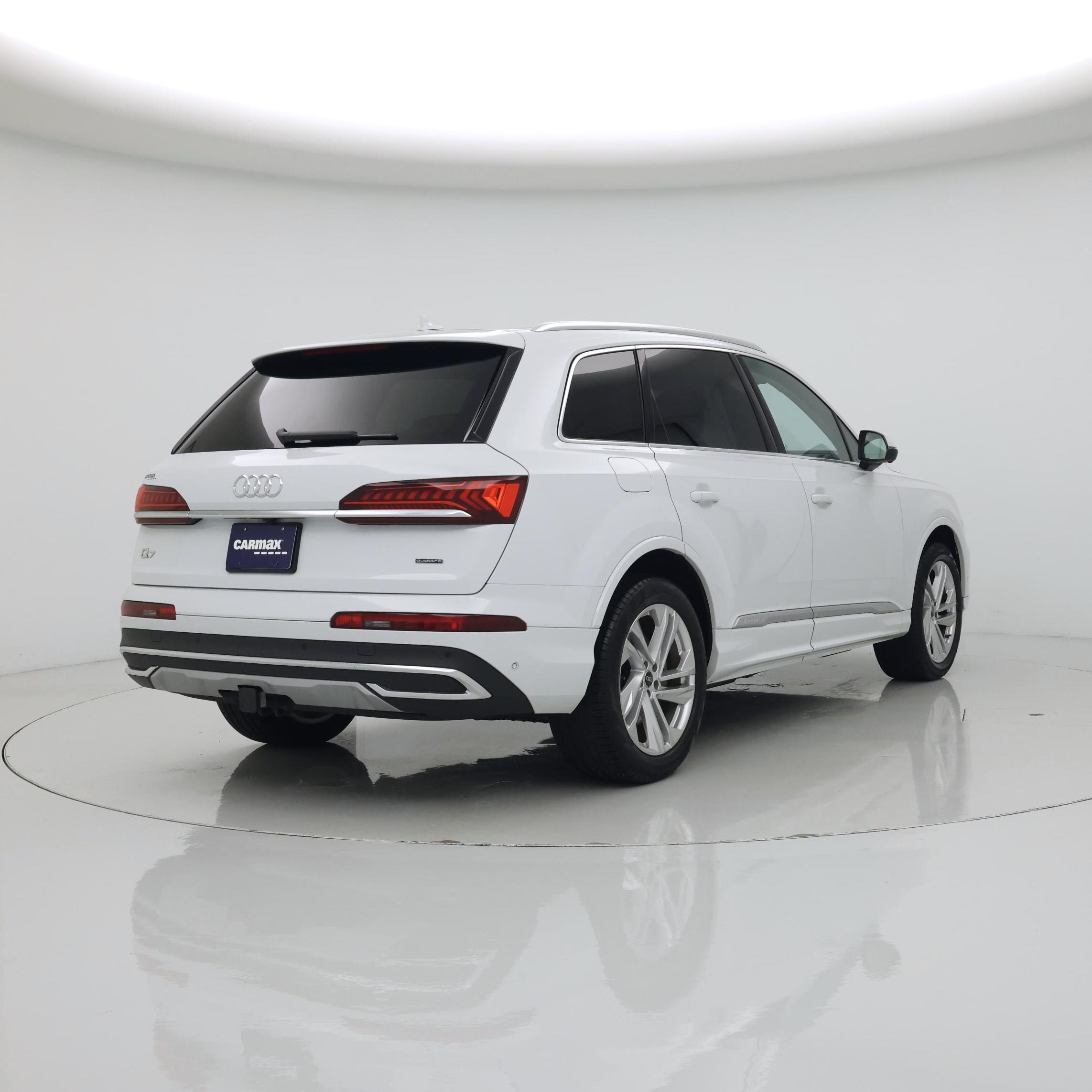 Thumbnail: 2023 Audi Q7 - 8