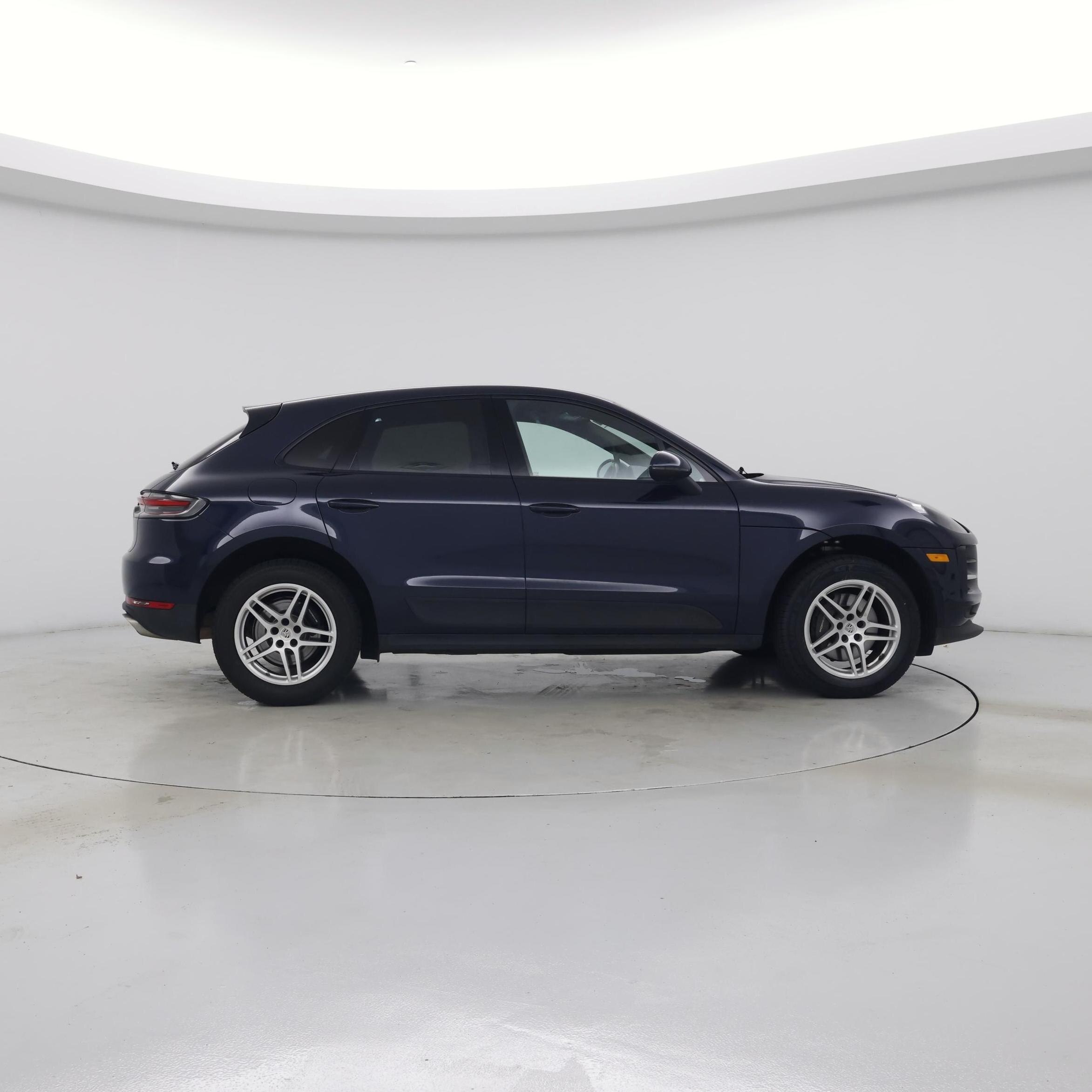 Thumbnail: 2021 Porsche Macan - 7
