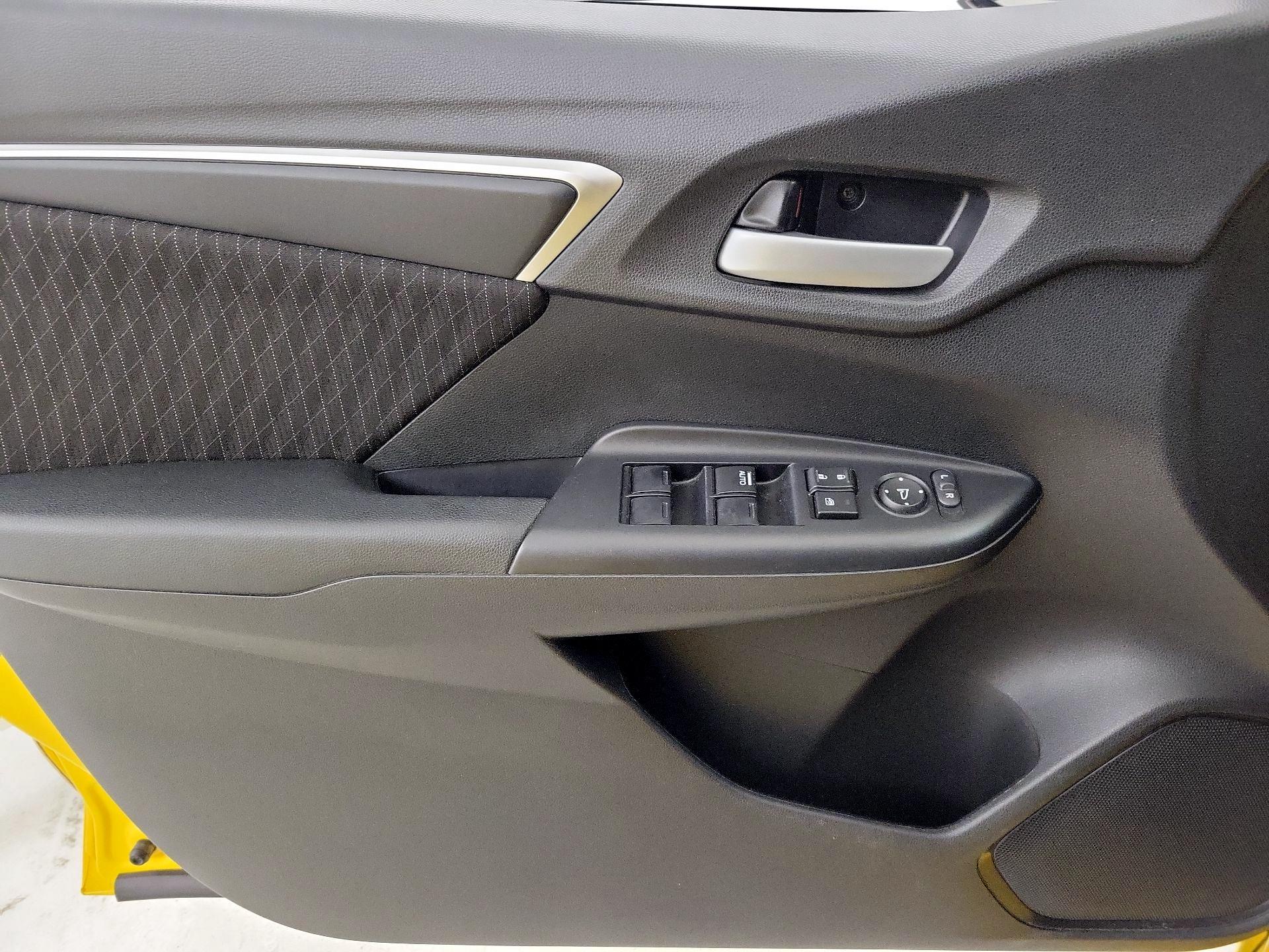 Thumbnail: 2018 Honda Fit - 12