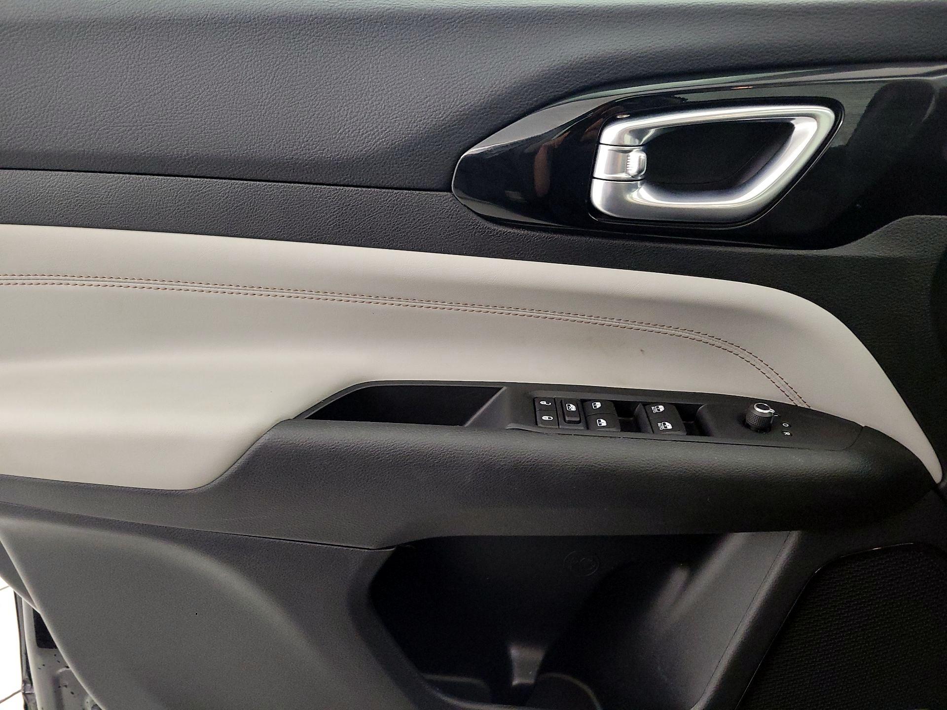 Thumbnail: 2022 Jeep Compass - 12