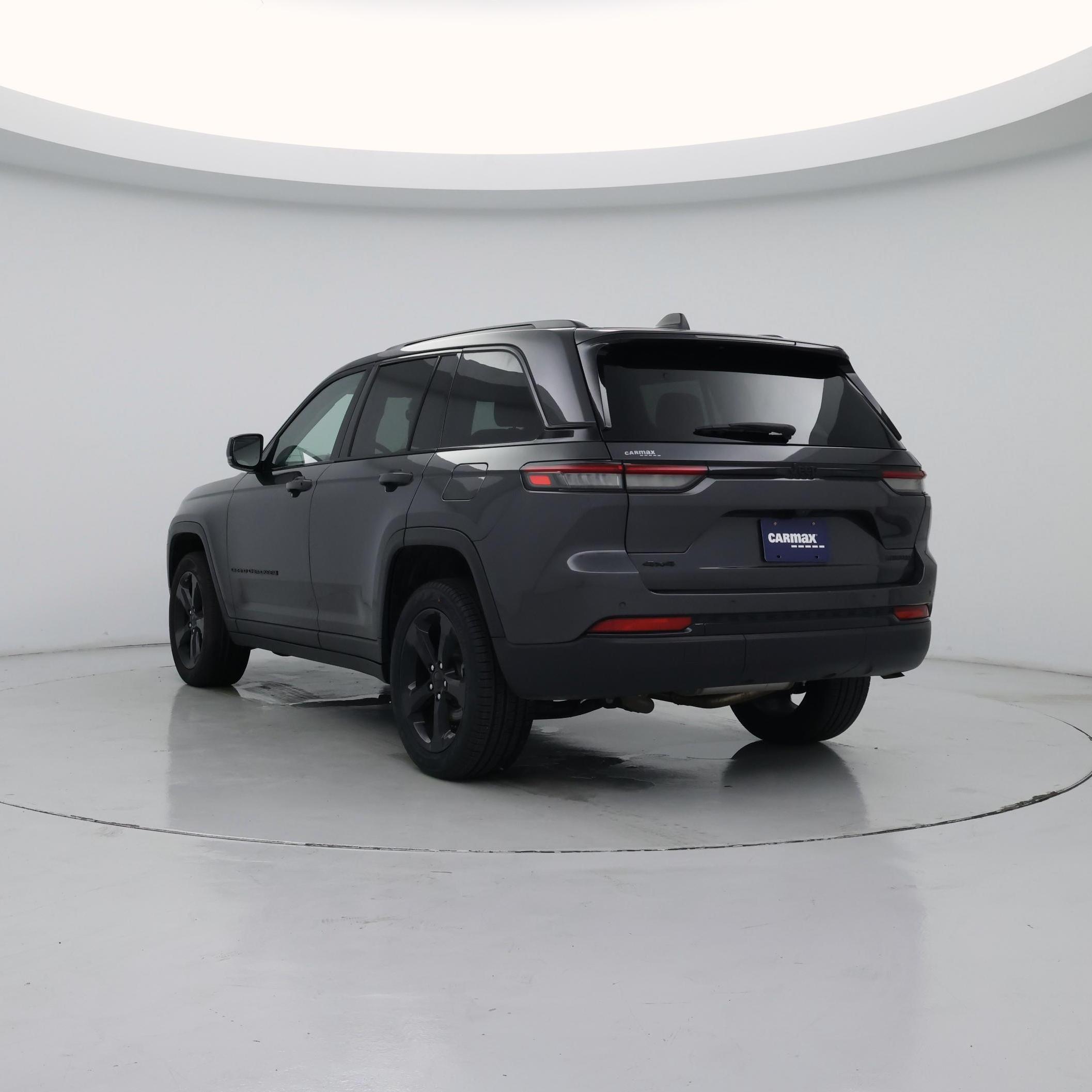 Thumbnail: 2023 Jeep Grand Cherokee - 2