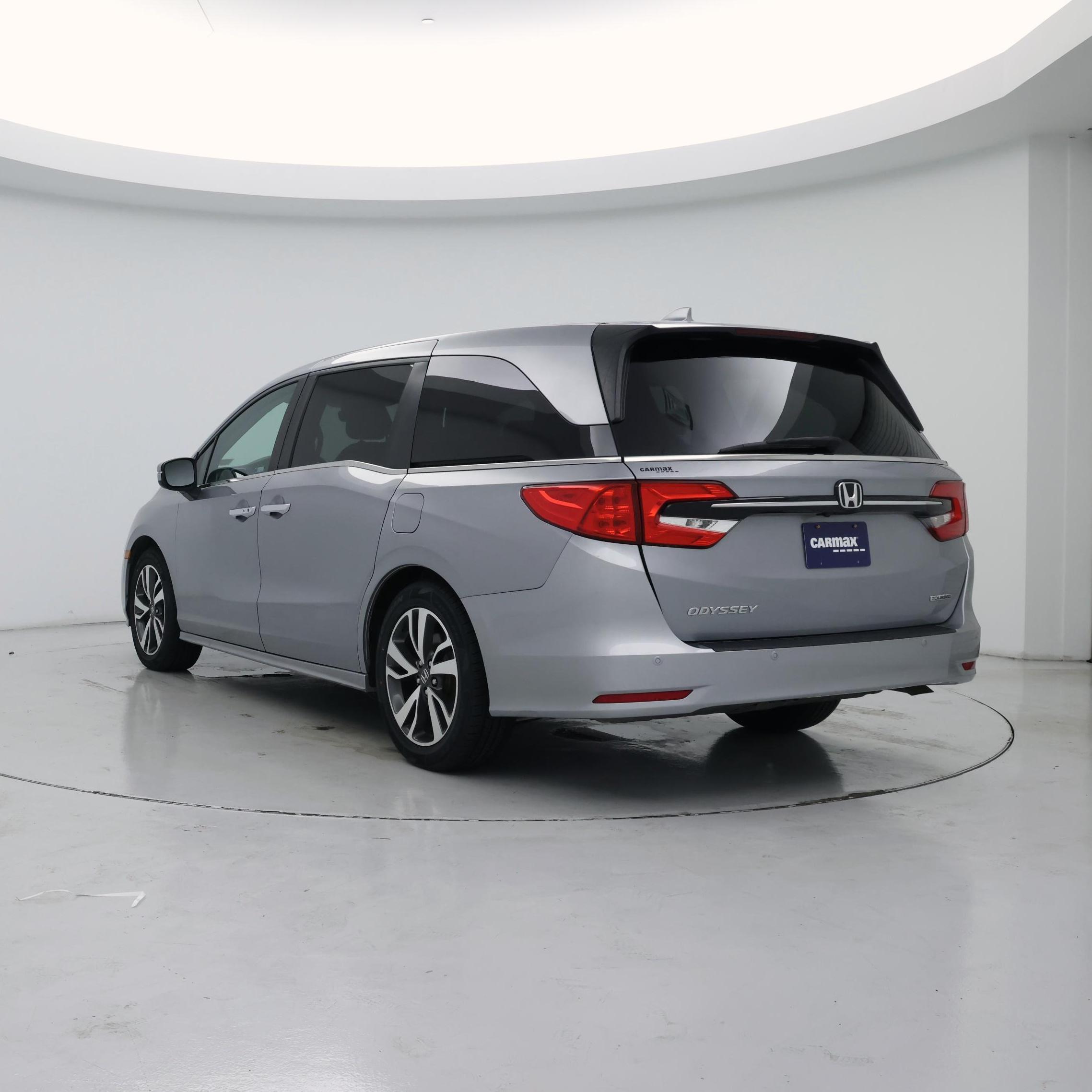 Thumbnail: 2023 Honda Odyssey - 2