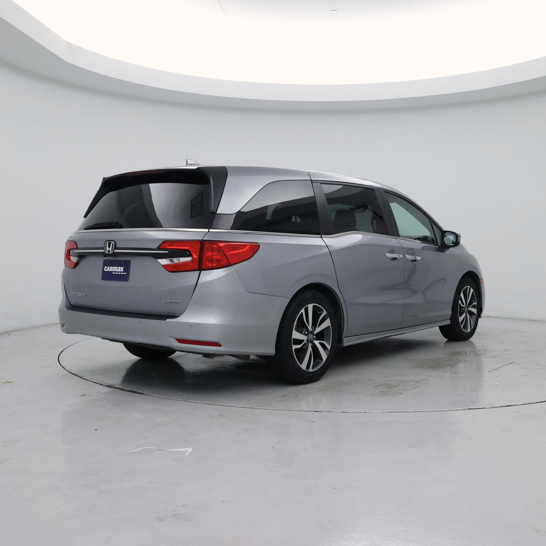 Thumbnail: 2023 Honda Odyssey - 8