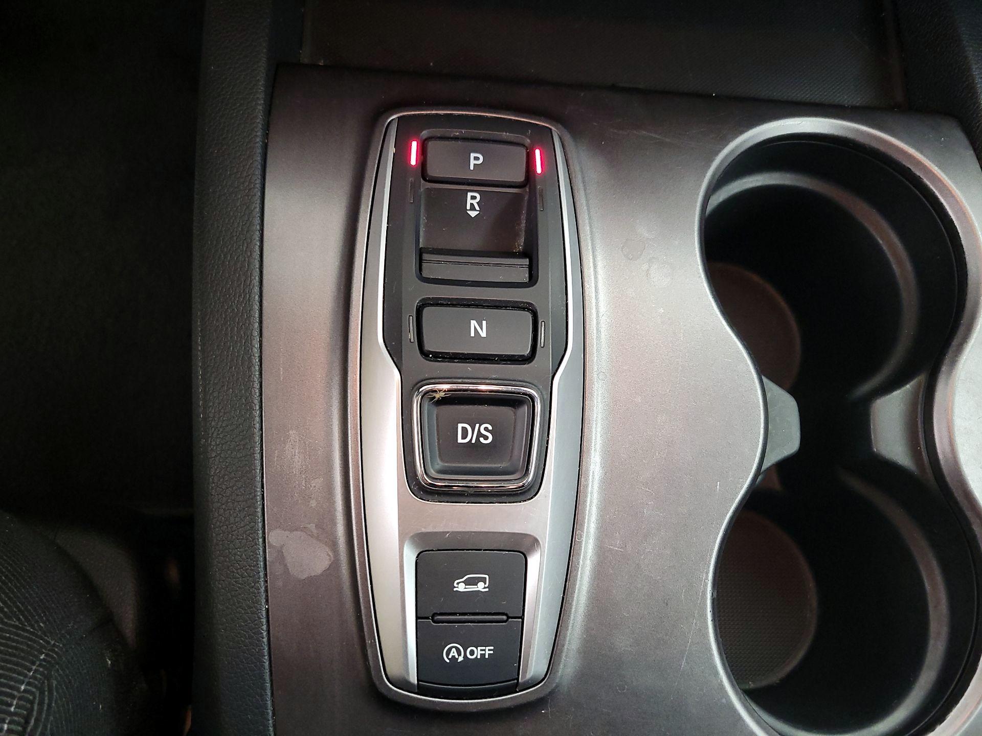 Thumbnail: 2022 Honda Pilot - 18