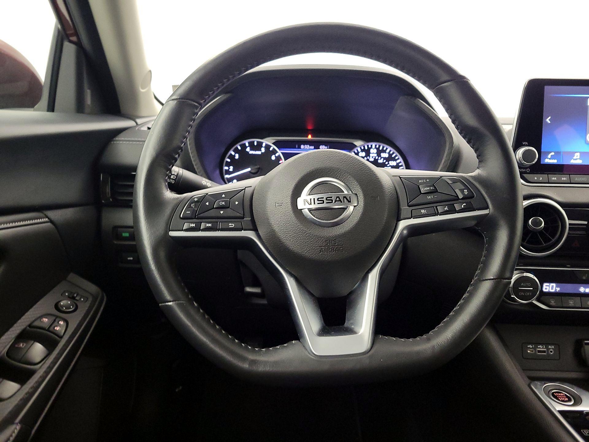 Thumbnail: 2023 Nissan Sentra - 10