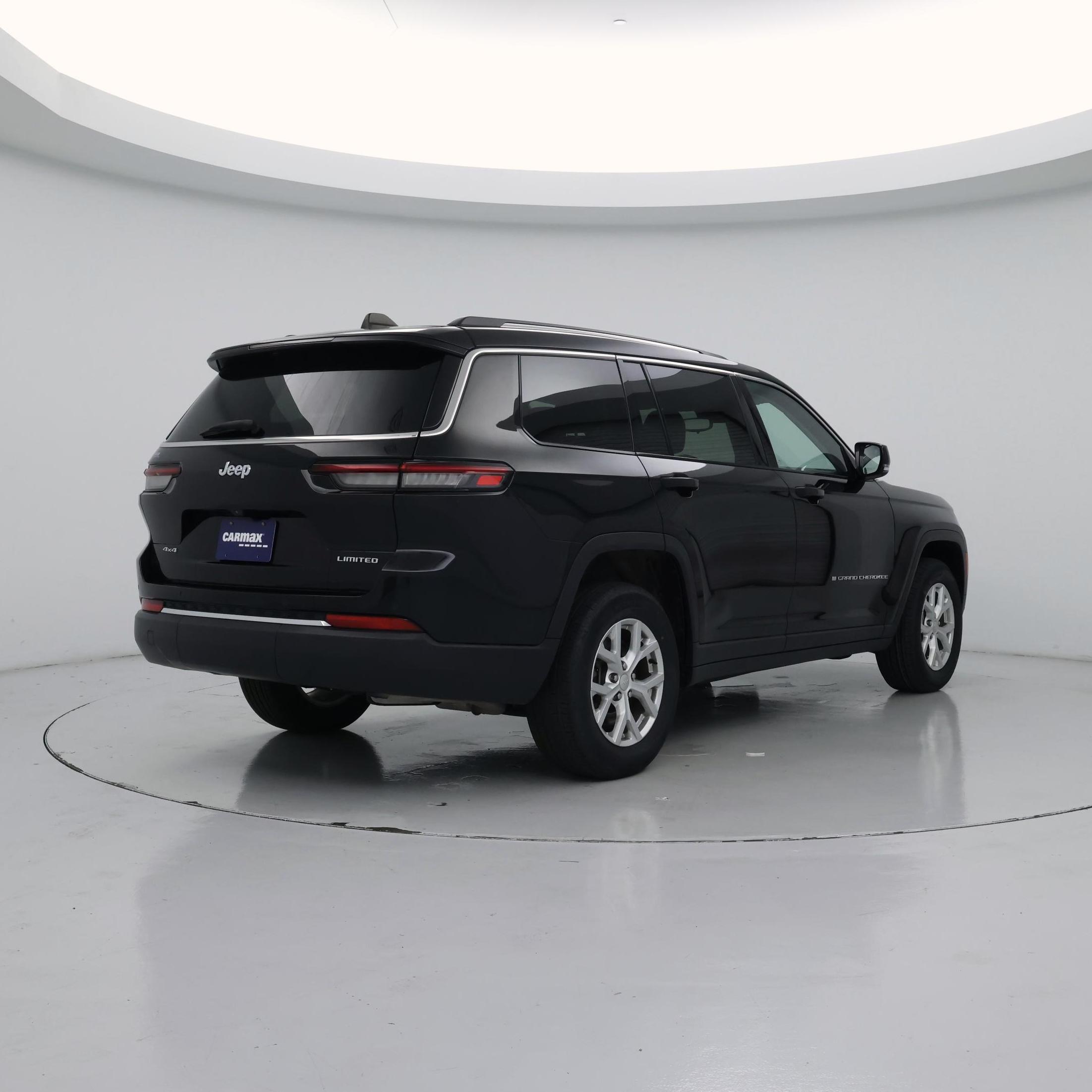 Thumbnail: 2023 Jeep Grand Cherokee L - 8
