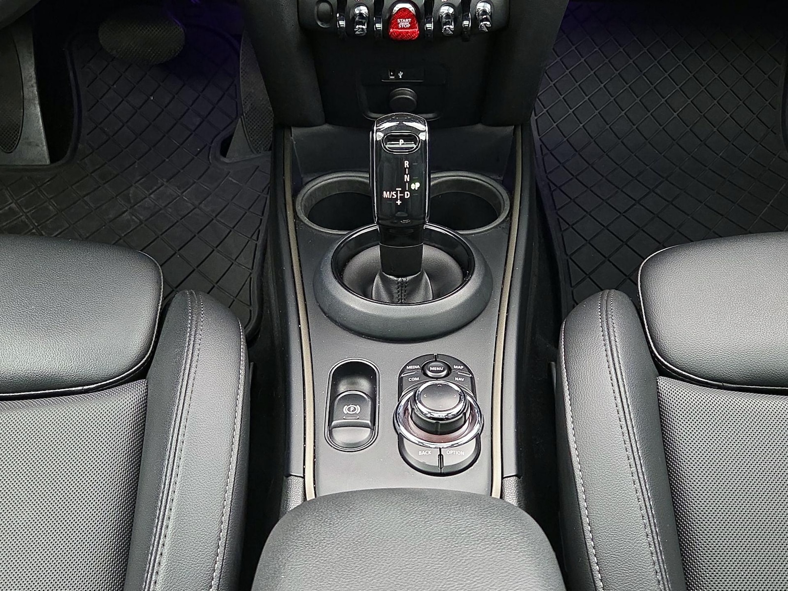 2022 MINI Countryman S - Photo 19