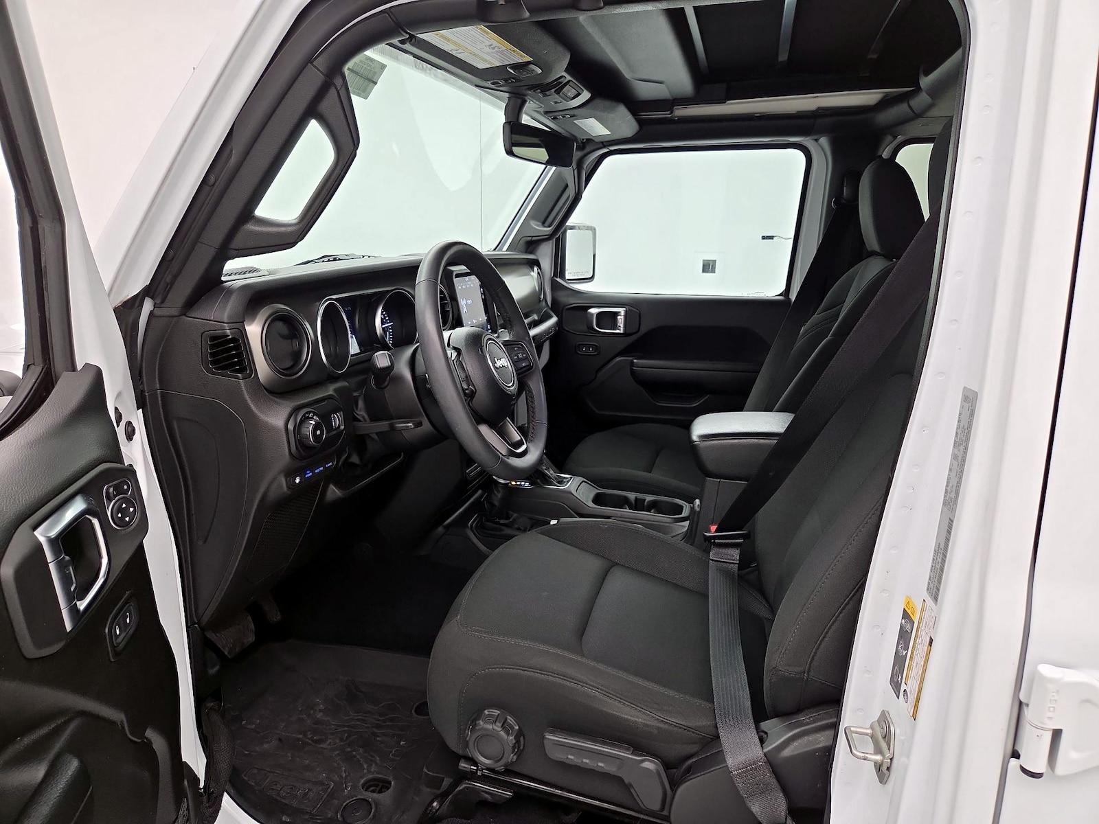 2023 Jeep Wrangler 4xe Willys 4XE - Photo 12
