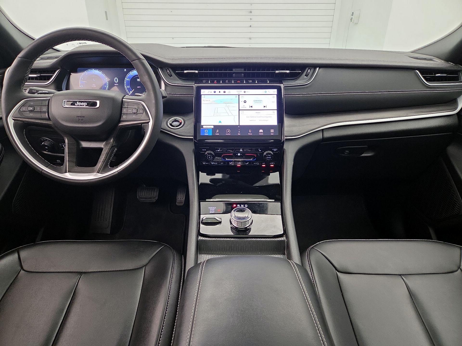 Thumbnail: 2024 Jeep Grand Cherokee - 9
