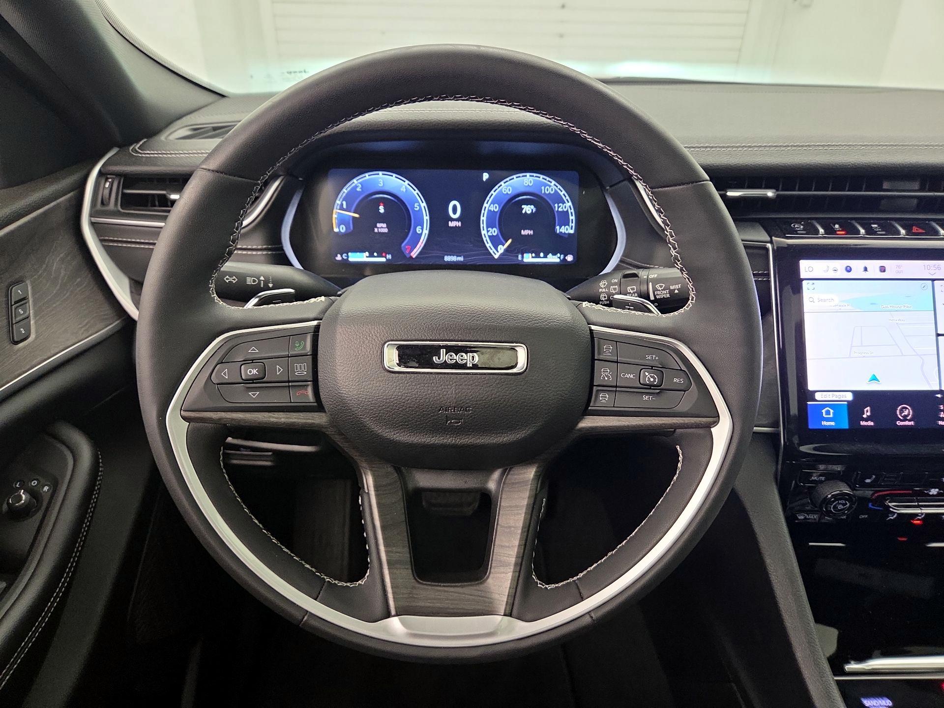 Thumbnail: 2024 Jeep Grand Cherokee - 10