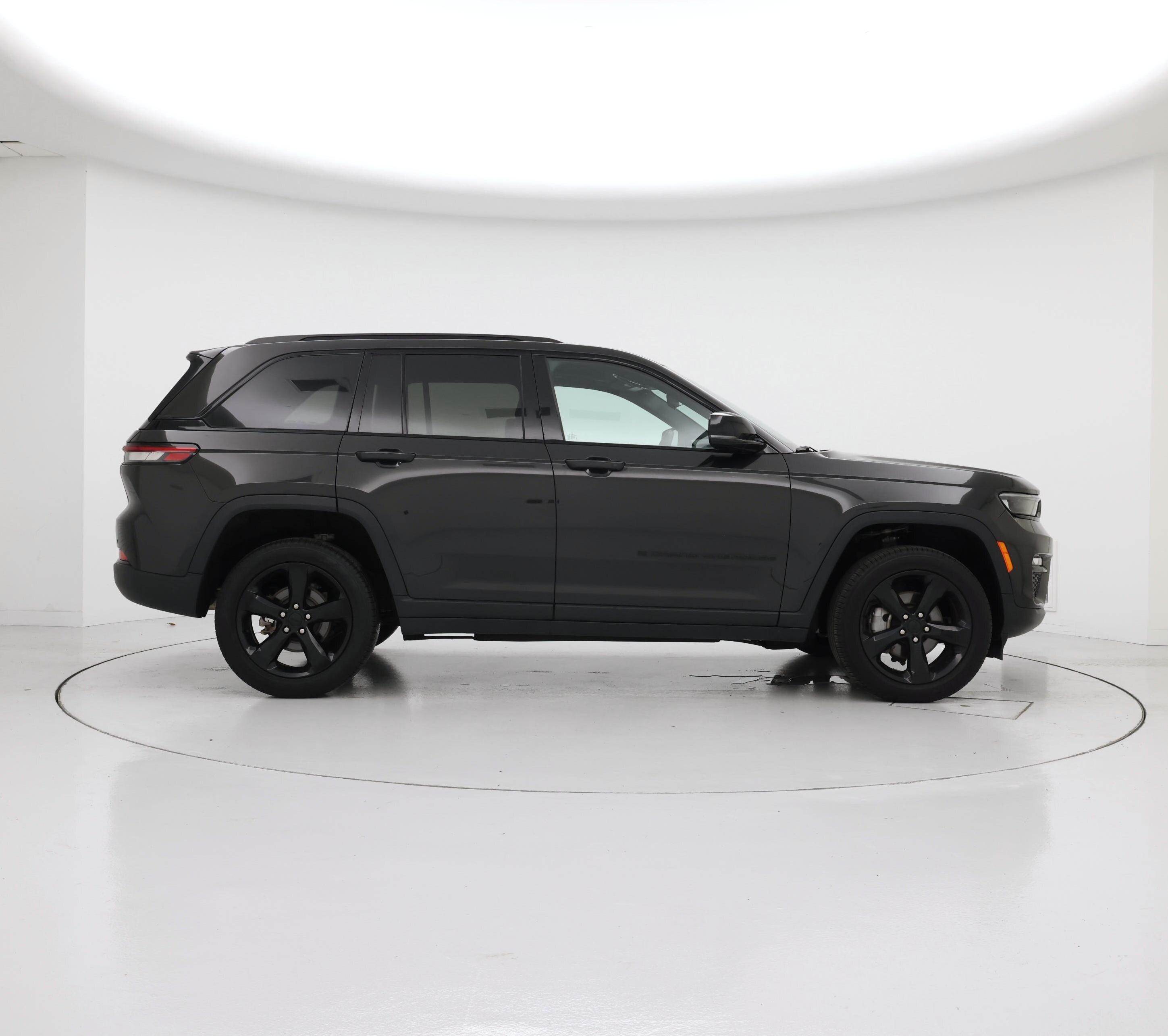 Thumbnail: 2024 Jeep Grand Cherokee - 7