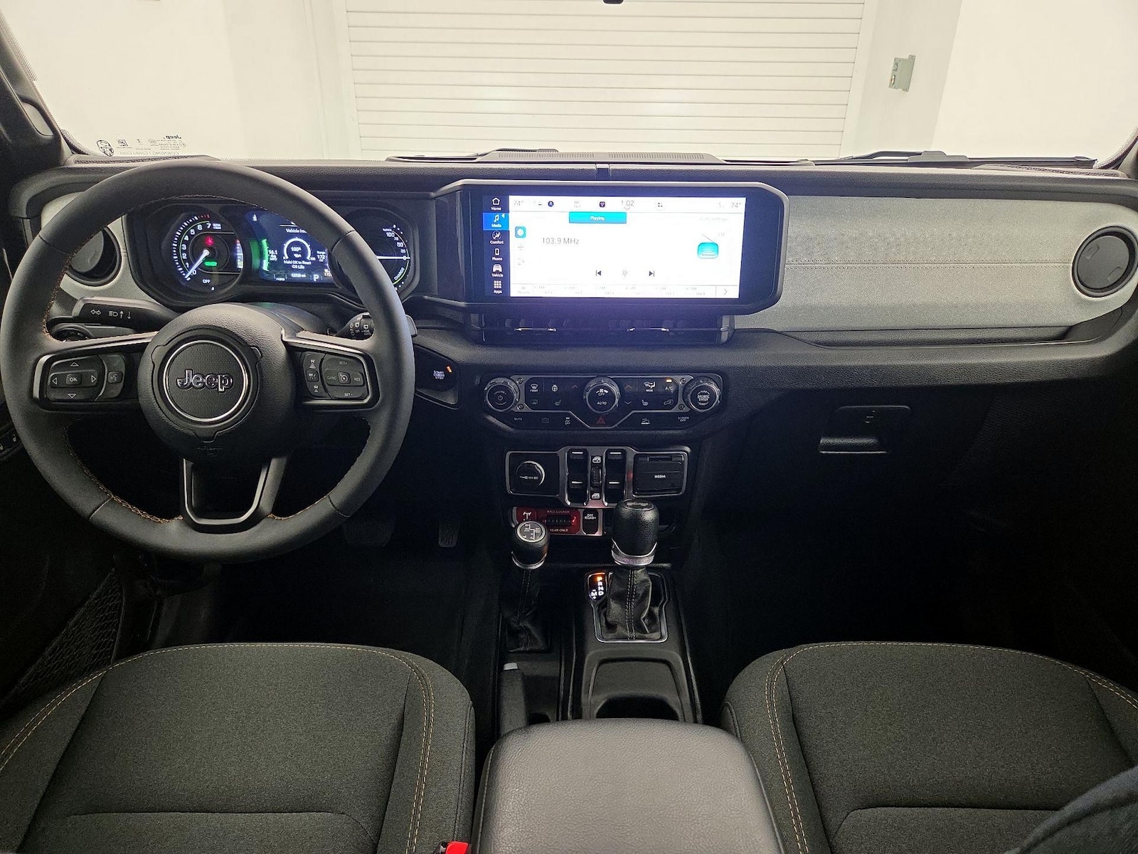 2024 Jeep Wrangler 4xe Willys 4XE - Photo 10