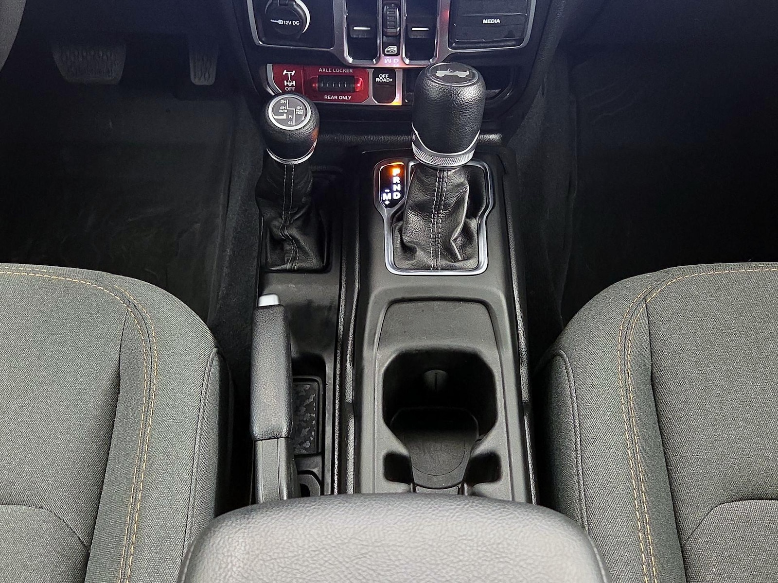 2024 Jeep Wrangler 4xe Willys 4XE - Photo 18